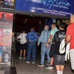 Javier Milei fue recibido por Fátima Florez en su llegada al teatro en Mar del Plata: las imágenes del momento