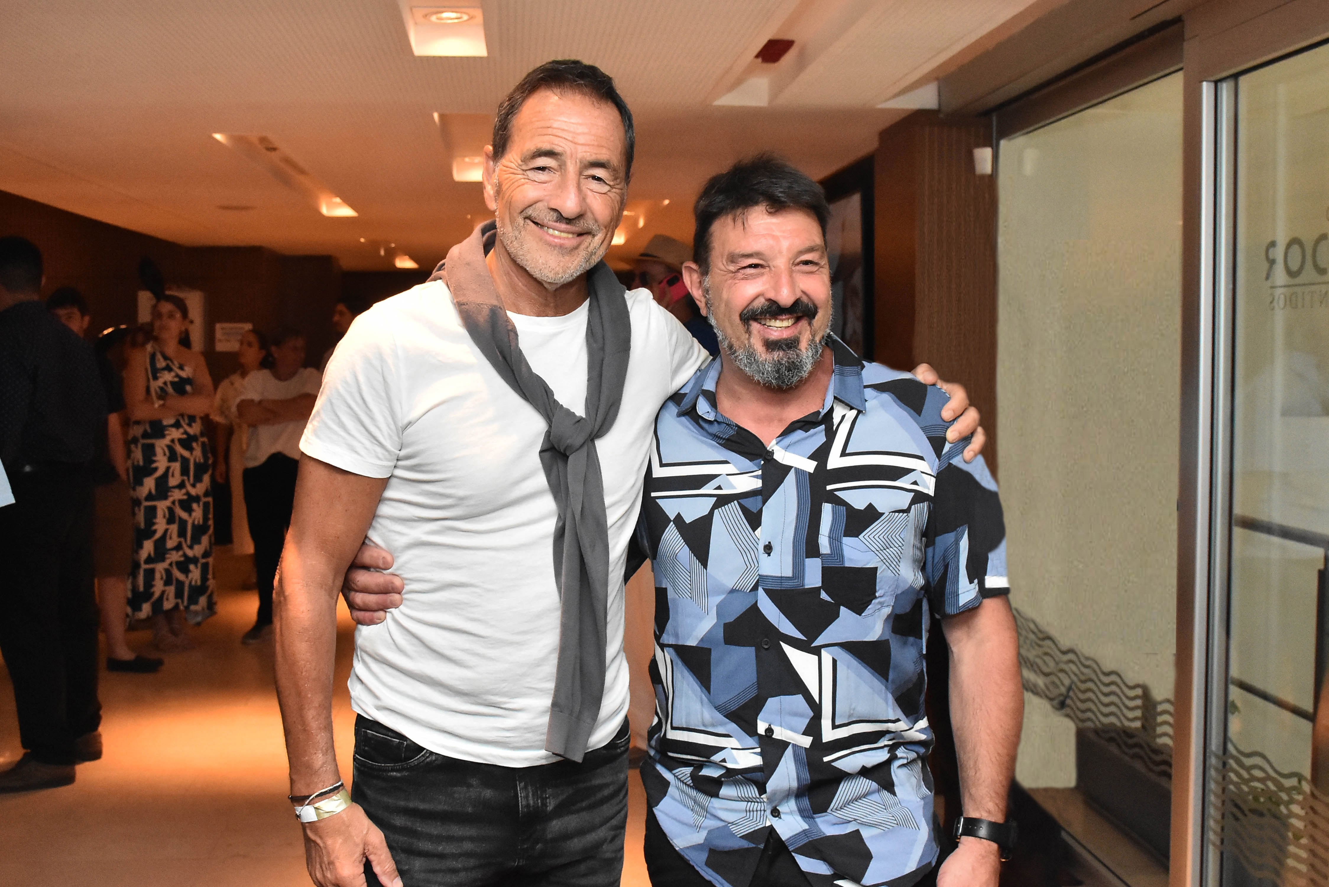 Damián De Santo y Martín Seefeld protagonizar 'Una clase especial' (Crédito: José Tetty)