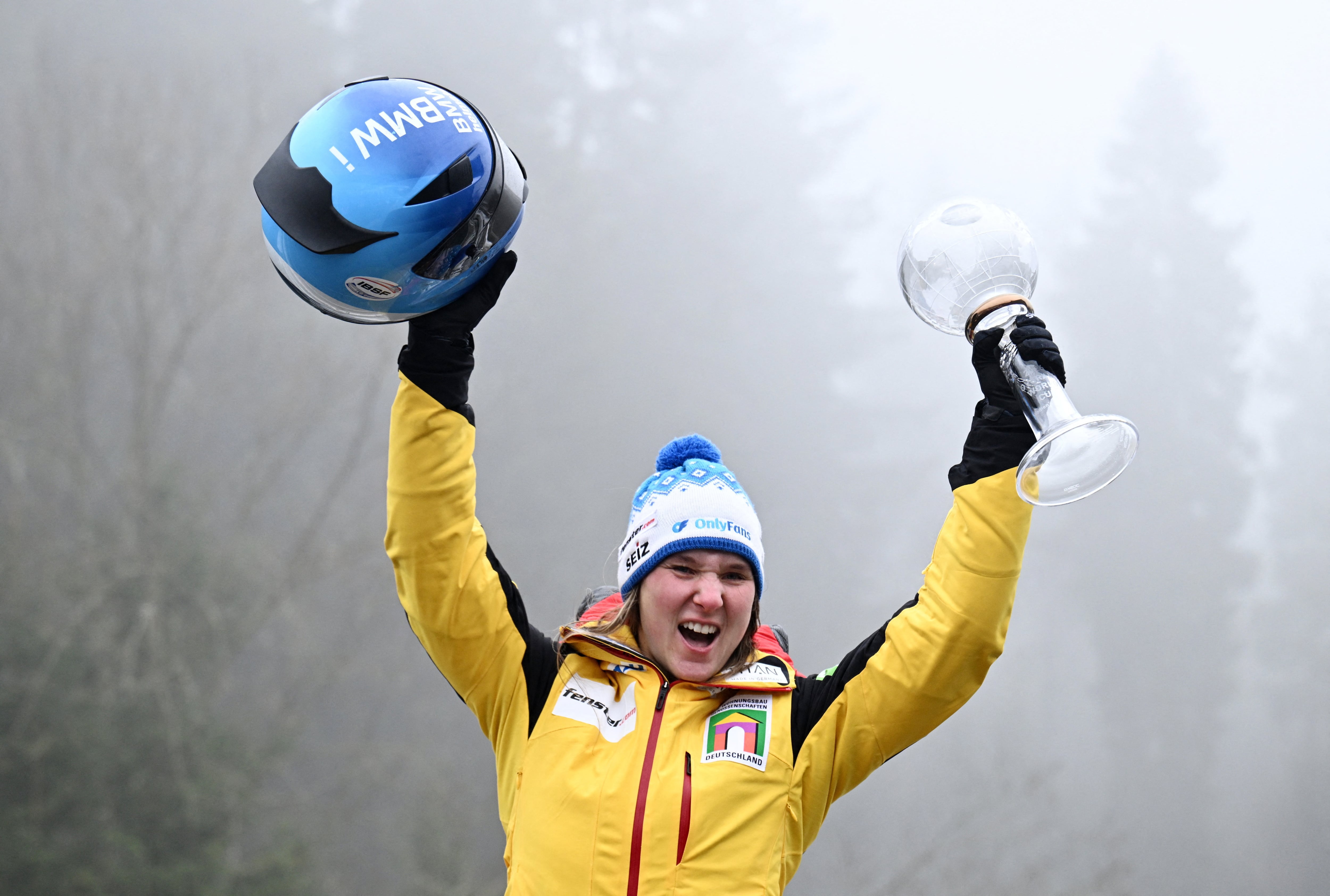 El Bobsleigh es un deporte donde los pilotos recorren una pista estrecha y sinuosa tallada en el hielo en una carrera contra el crono sobre trineos de alta tecnología (REUTERS/Annegret Hilse)