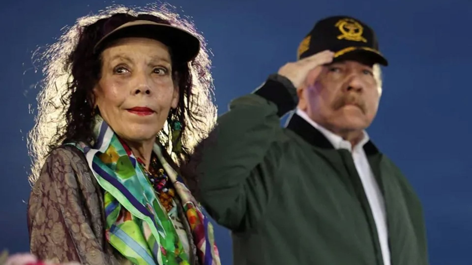 Los dictadores de Nicaragua, Rosario Murillo y Daniel Ortega, tardaron en reaccionar a la captura de Nicolás Maduro y al final lo hicieron con cautela. (Foto 19 Digital)