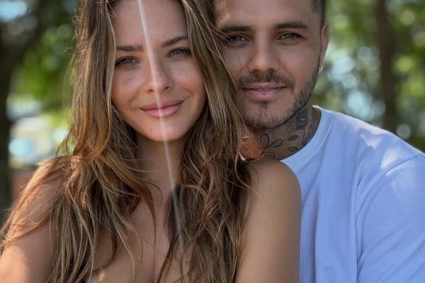 La foto del aniversario de Mauro Icardi y la China Suárez que tiene a Wanda Nara como protagonista: “Felices los tres”