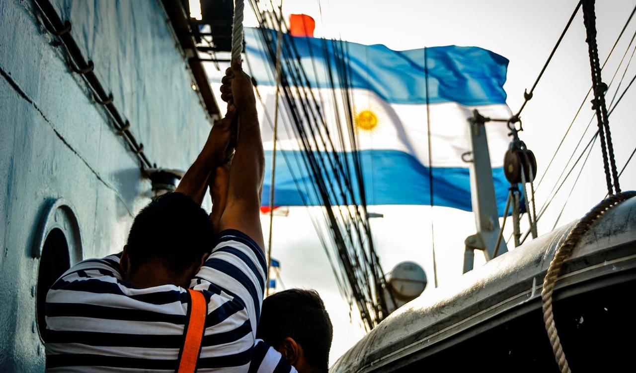 La cohesión entre los equipos, junto a la labor de los 'héroes silenciosos' a bordo, permitió a la fragata ARA Libertad alcanzar este logro