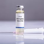 La vacuna contra el herpes zóster parece ralentizar el envejecimiento en personas mayores, según un estudio