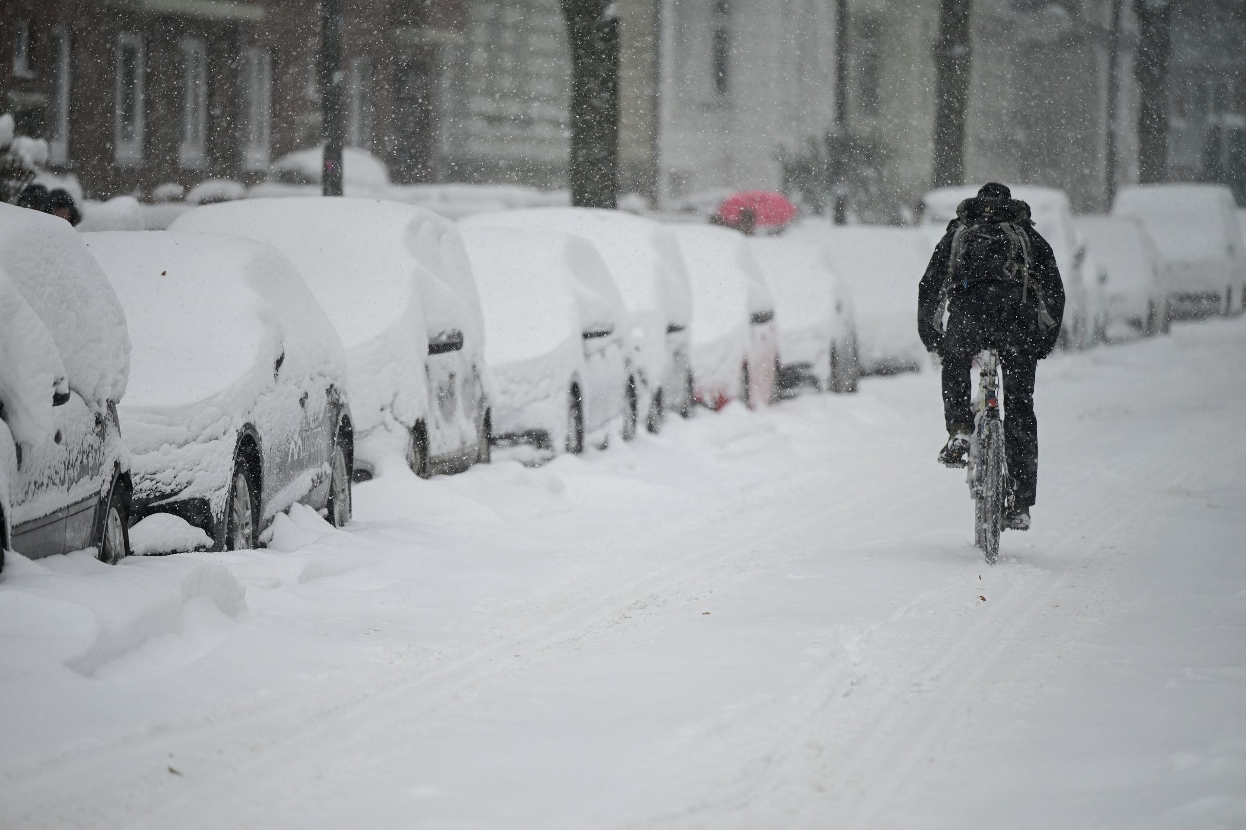 Las tormentas invernales dejaron más de diez muertos y miles de afectados en Europa