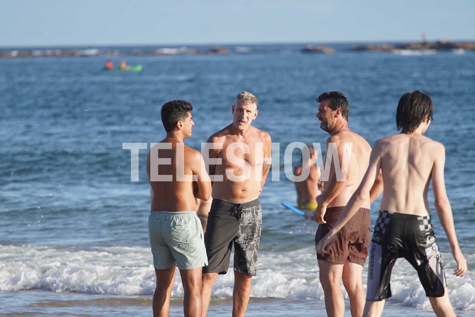 Las vacaciones de Martín Palermo junto a su esposa Jessica Geneux y su hijo Gianluca en Punta del Este (RSFotos)