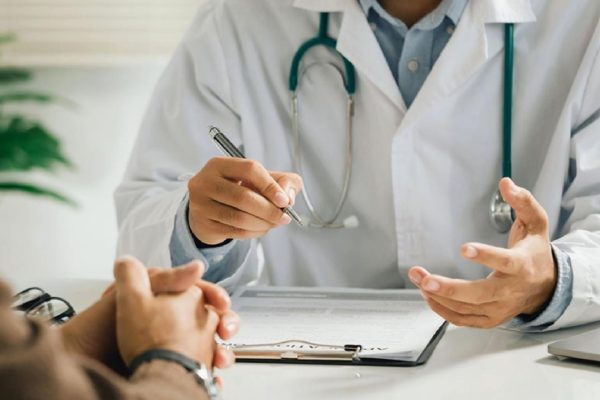 Los picos de azúcar tras las comidas emergen como un nuevo factor de riesgo para el Alzheimer