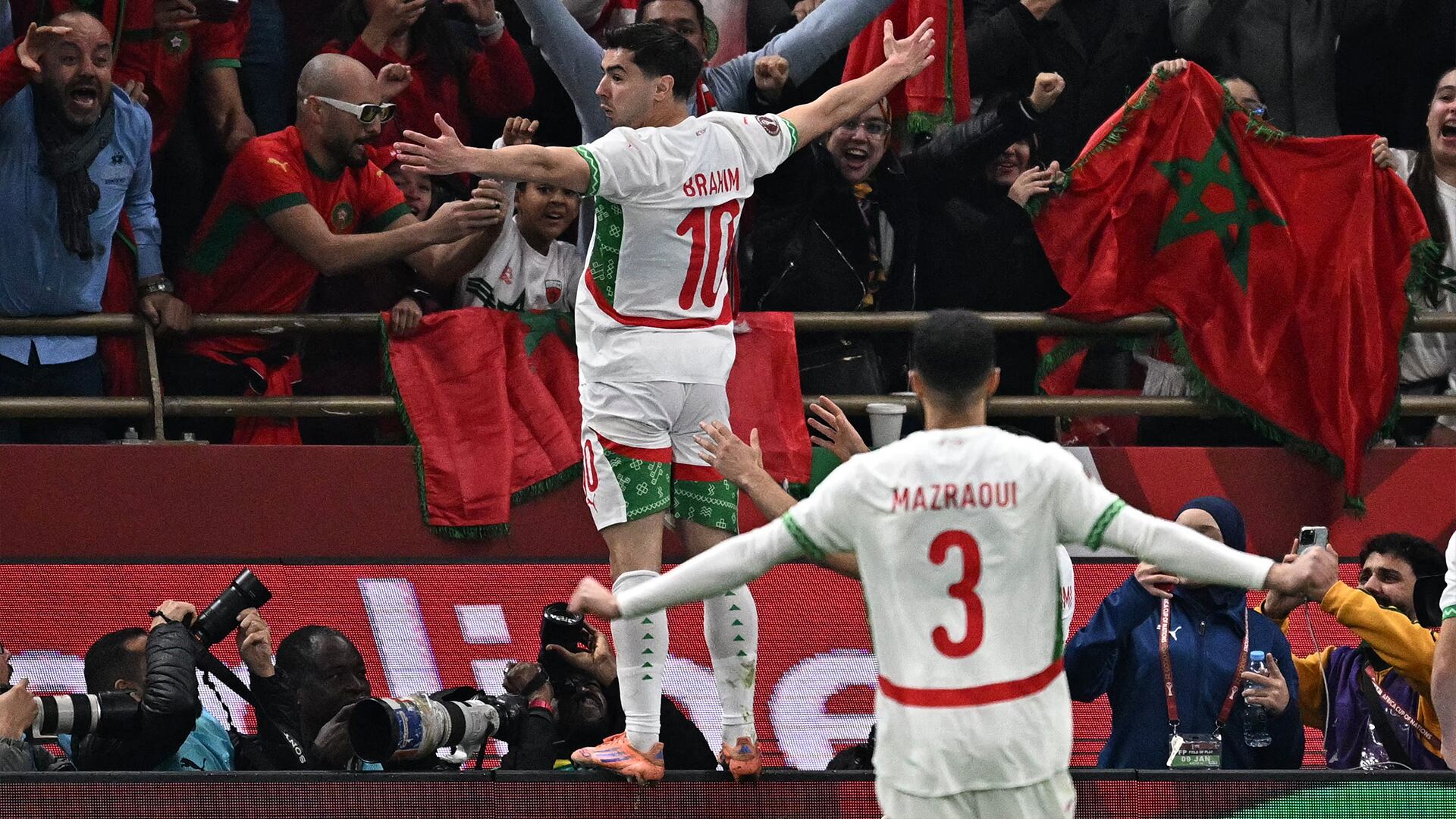 Brahim Díaz alcanzó los cinco tantos y es el goleador del torneo