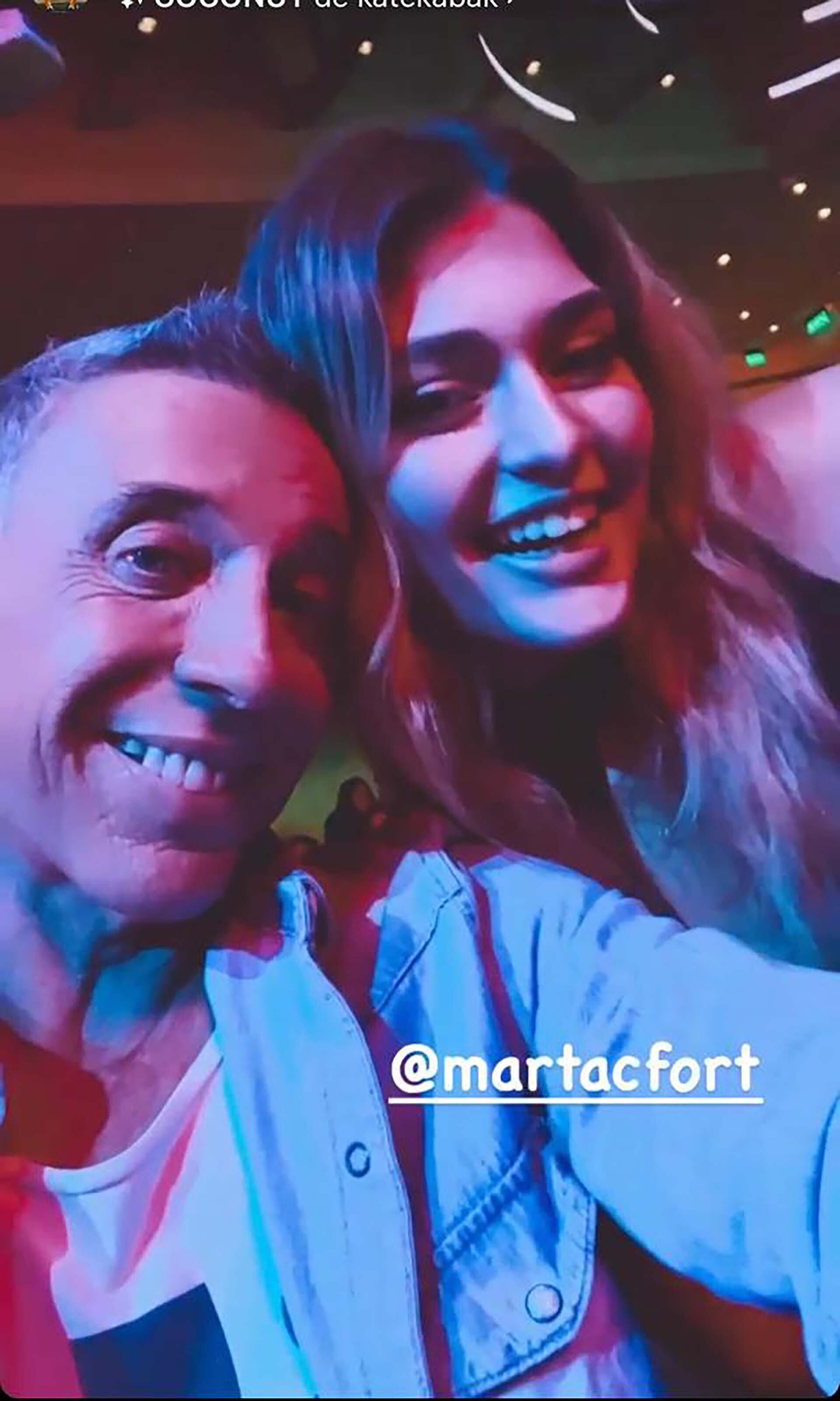 Marta Fort y su abogado César Carozza