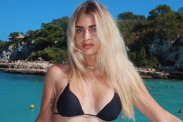 Marta Fort se cansó y explotó contra su primo John: “No puede exponer a la familia de esa manera”