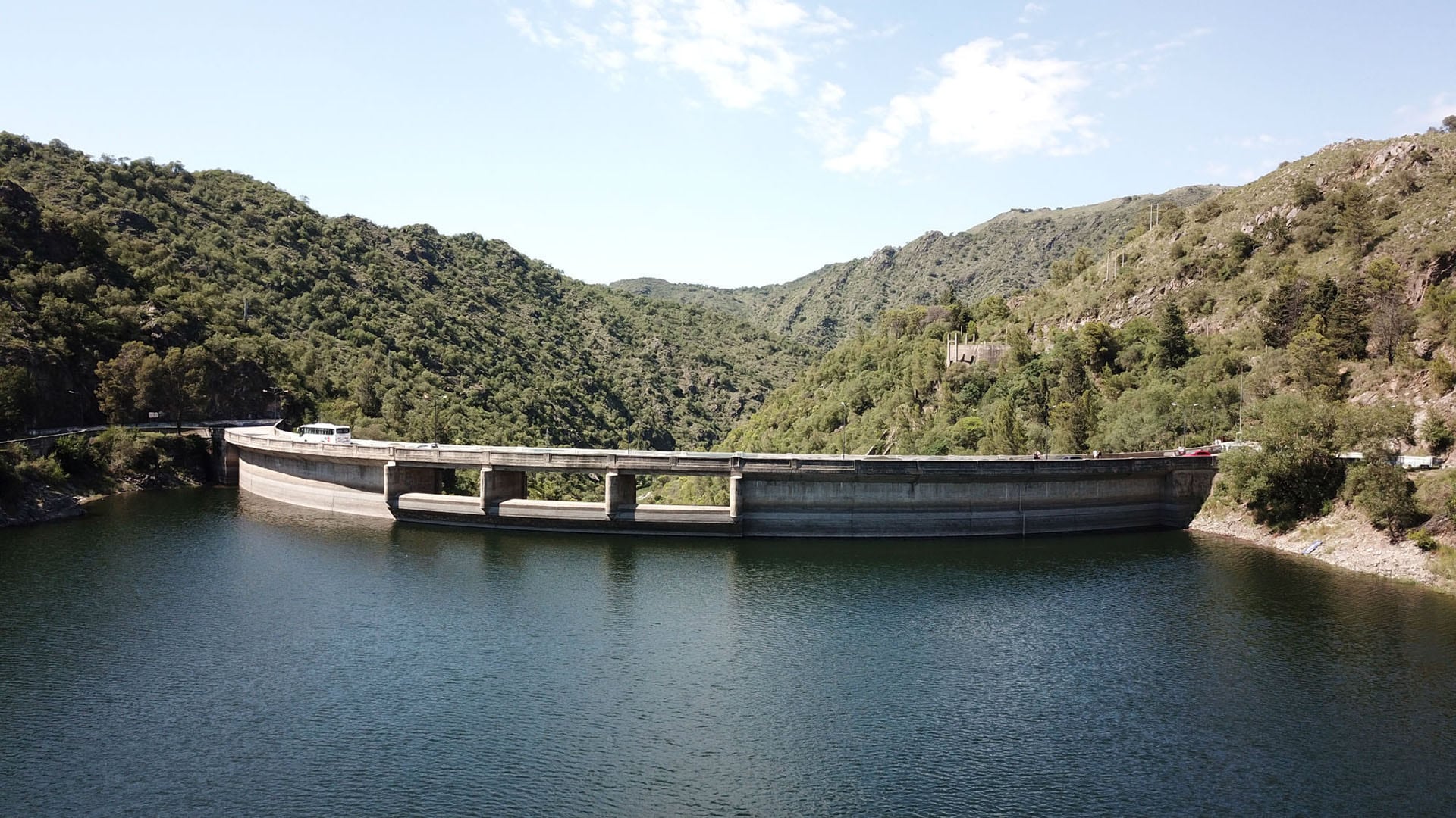 El embalse Los Molinos, el lugar en donde hallaron el cuerpo del kayakista (Facebook Córdoba Turismo)