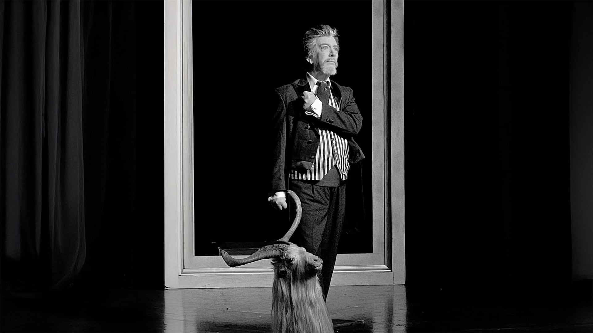 Diego Capusotto protagoniza la obra 'Tirria' en el Teatro Metropolitan, junto a Andrea Politti y Rafael Spregelburd