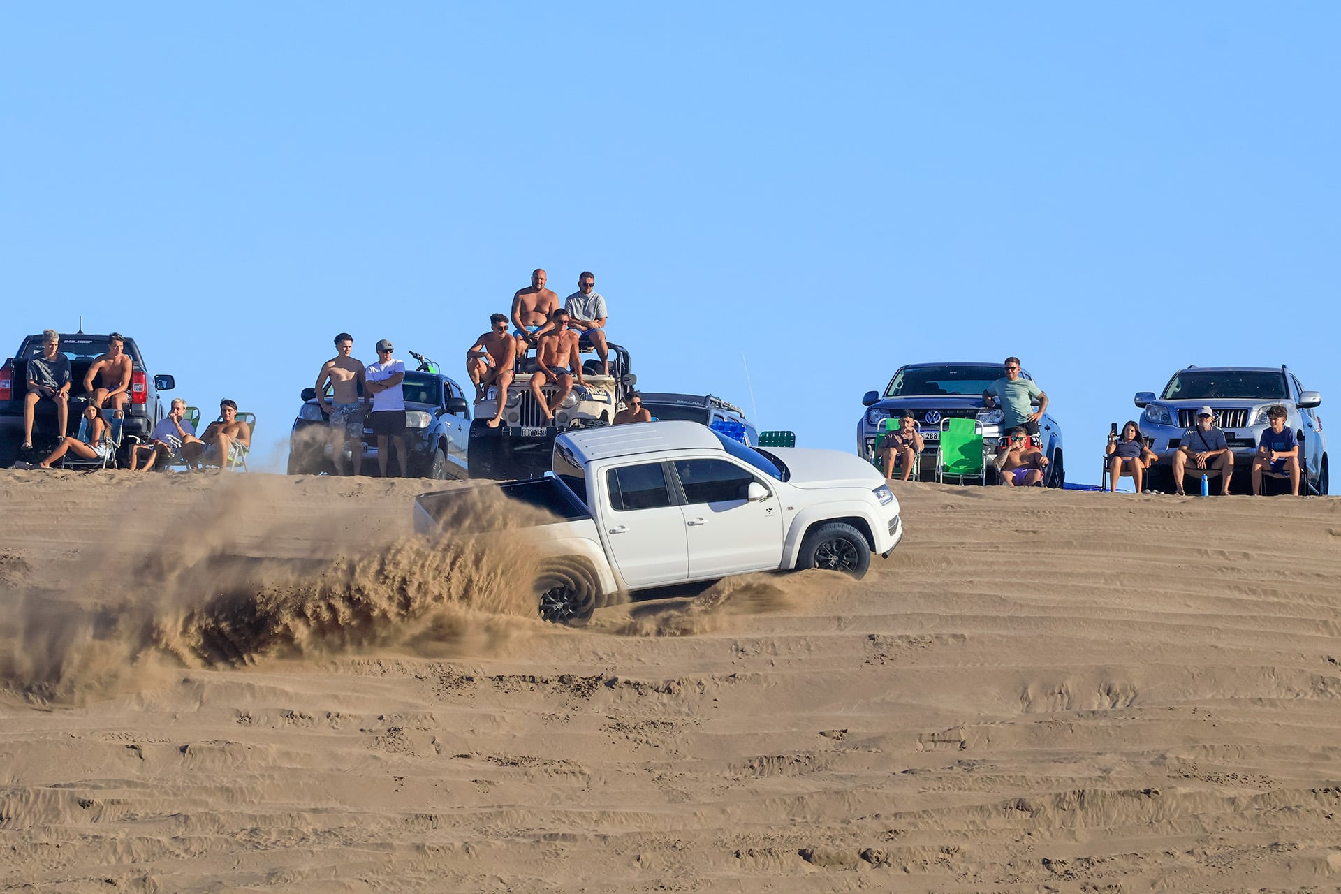Establecieron multas millonarias para quienes corran picadas en La Frontera de Pinamar (Pablo Kauffer)