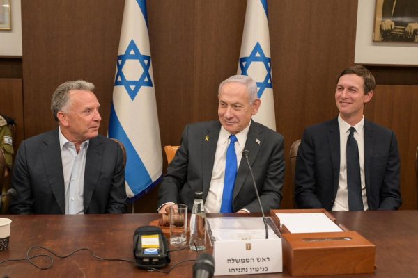 Netanyahu recibió en Israel a Witkoff y Kushner para discutir la segunda fase de la tregua en Gaza