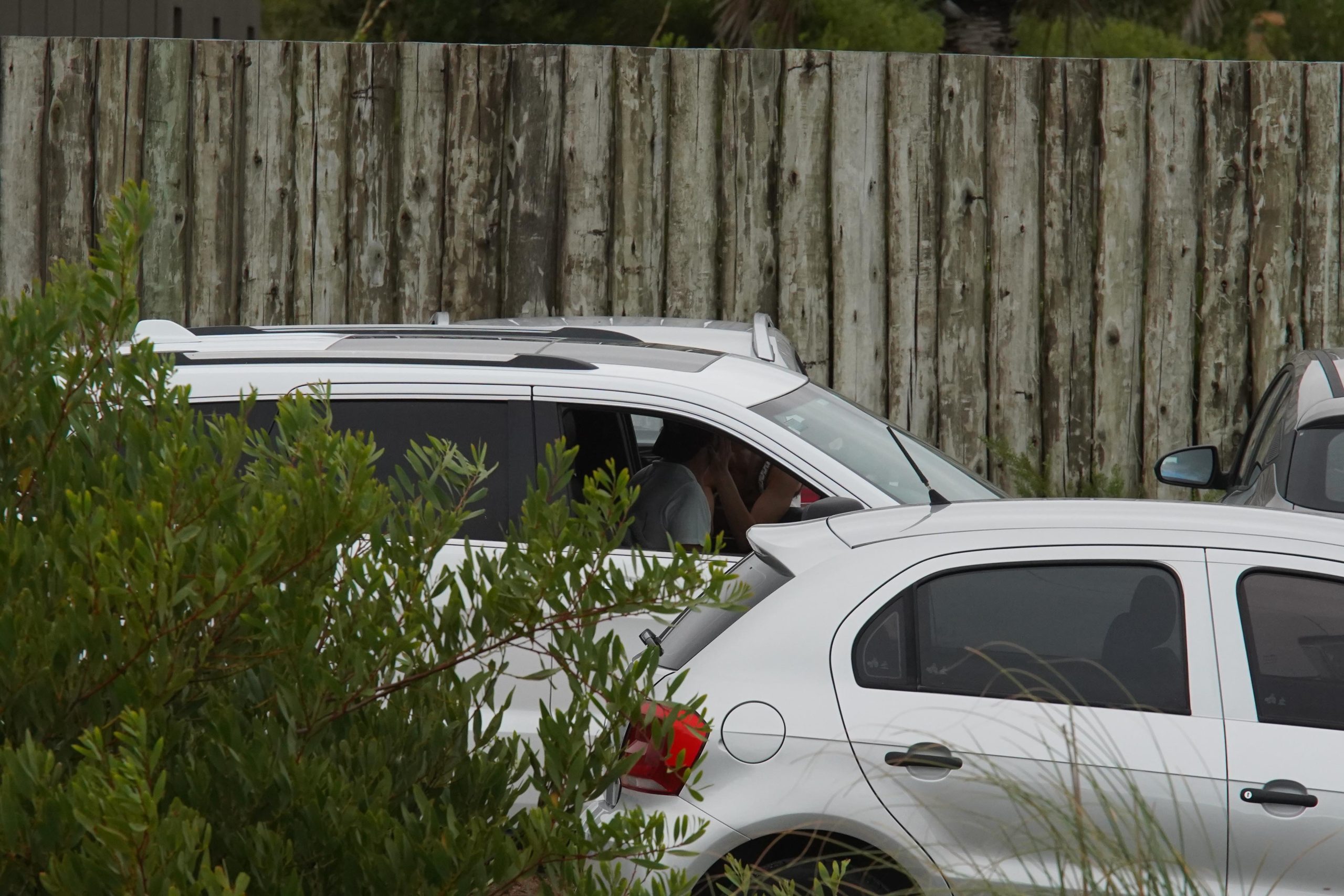 Pampita en Punta del Este: encuentro con Benjamín Vicuña y despedida de Martín Pepa