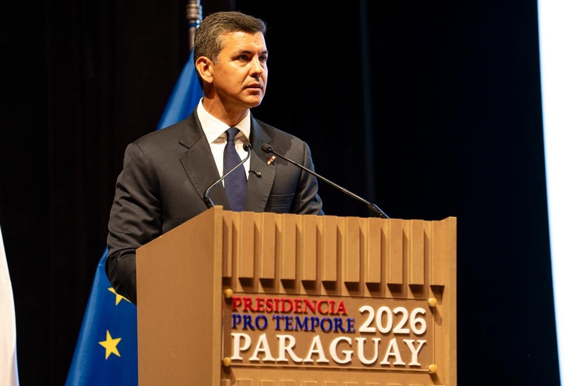 El presidente de Paraguay, Santiago Peña, el pasado sábado en la firma del acuerdo entre el Mercosur y la Unión Europea (Presidencia de Paraguay/Europa Press)