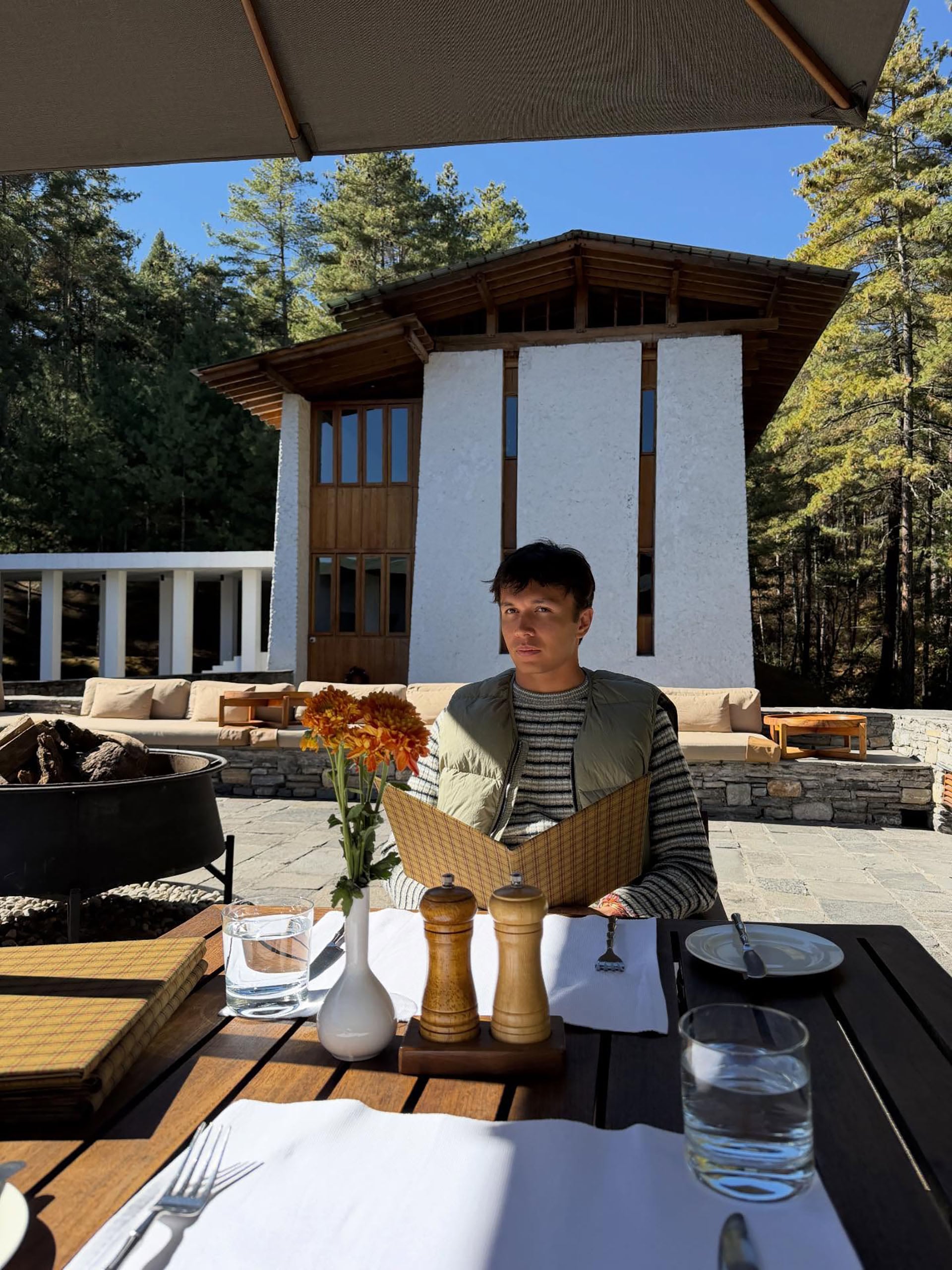 Albon despide el año en el sur de Asia 