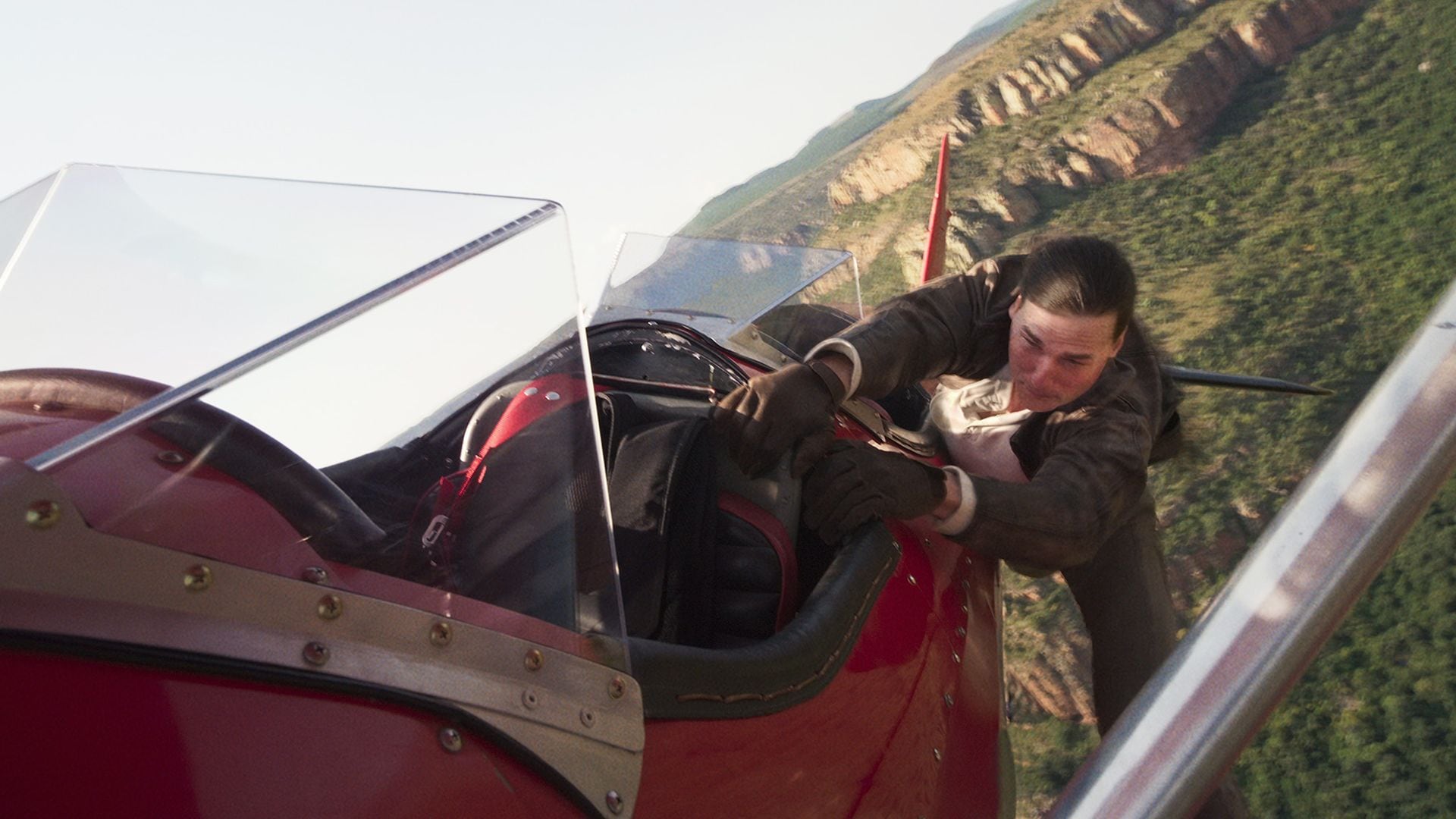Martin Landau y Barbara Bain, figuras emblemáticas de la serie, rechazaron participar en la película y cuestionaron tanto el guion como el enfoque individualista (Paramount Pictures/Skydance)