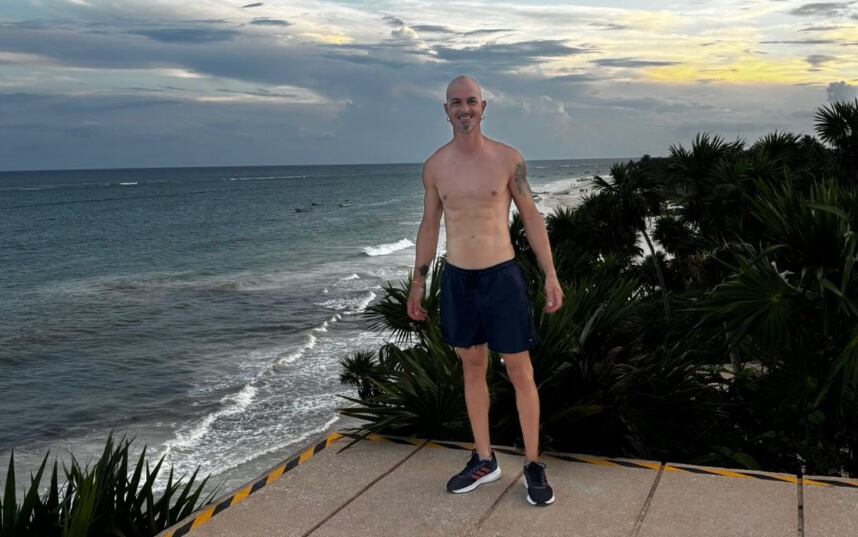 Jonatan había ido a México a trabajar