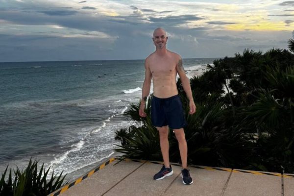 Quién era el peluquero santafesino que iba a ser papá y fue asesinado en un tiroteo en Tulum