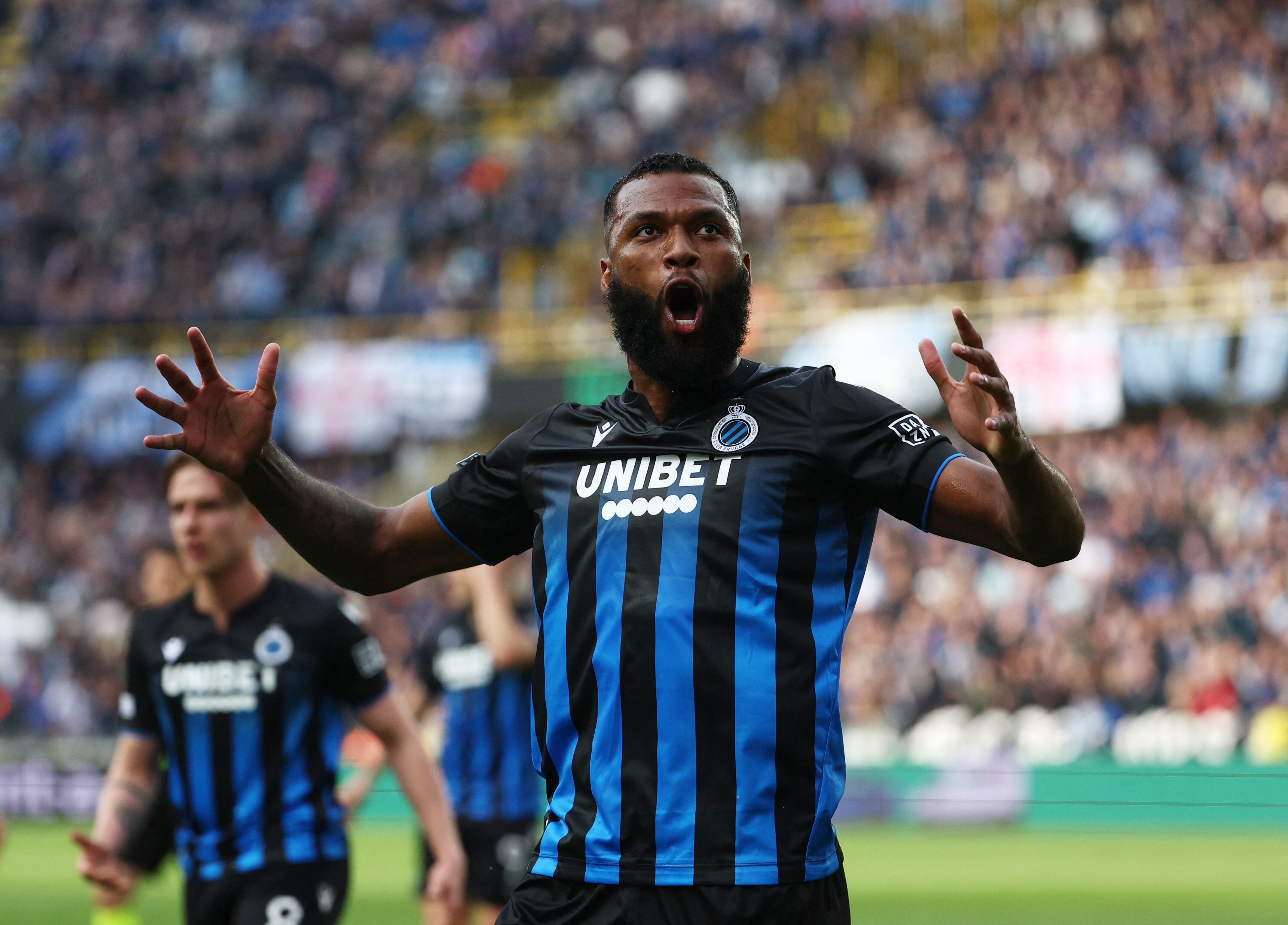 Los rechazos en pruebas de clubes y las crisis emocionales marcaron la adolescencia de Thiago, cuyo debut profesional llegó a los 17 años (REUTERS/Yves Herman)