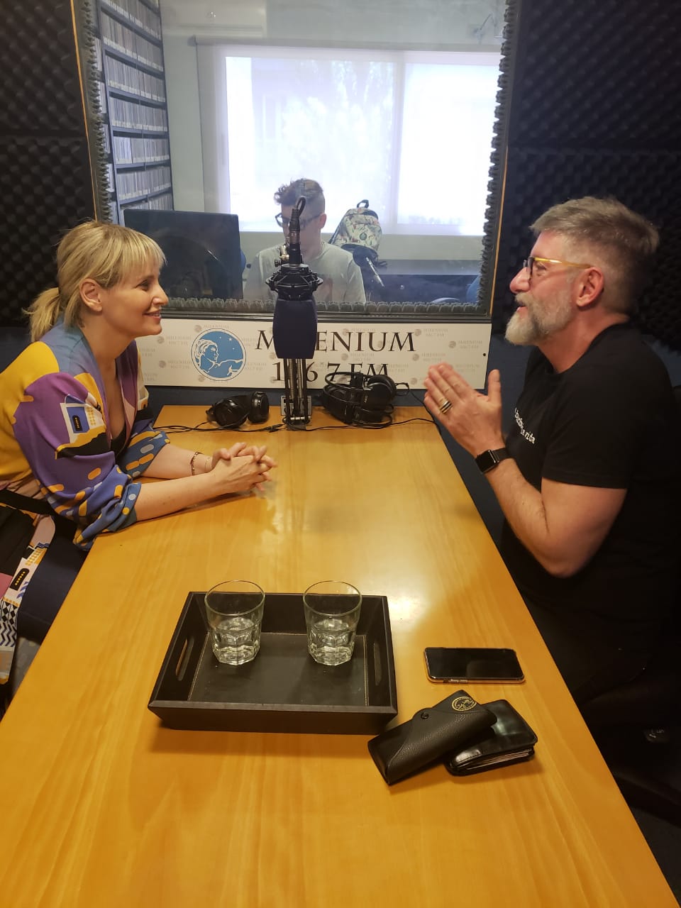 Romina Manguel en un instante de su programa de entrevistas que este año cambia de dial, de Milenium a Splendid