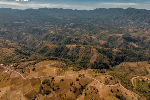 Transparencia, técnica avanzada y respaldo ciudadano: la ambiciosa construcción del Fovial que transformará 12 kilómetros vitales para estudiantes y transportistas