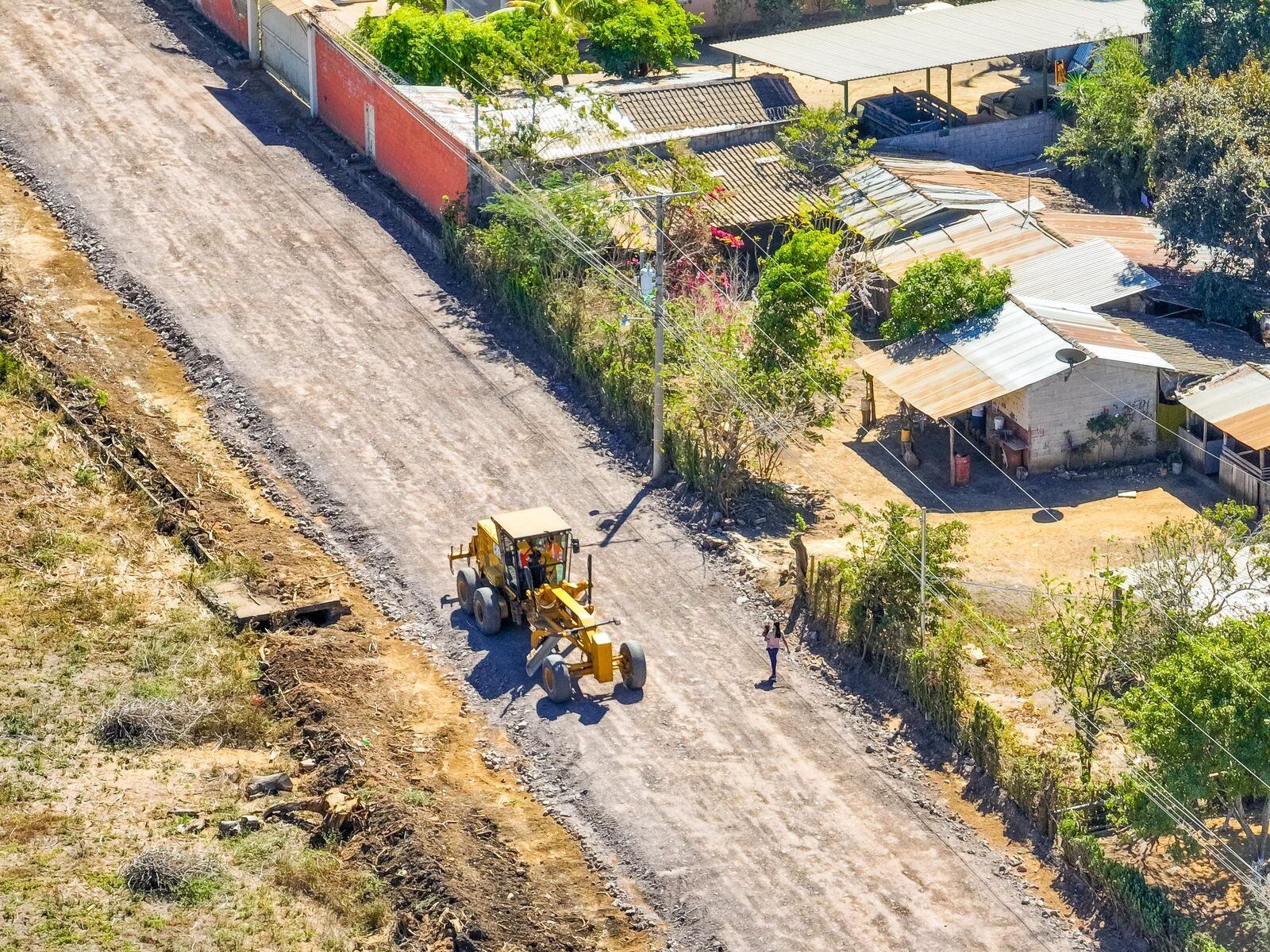 Los trabajos iniciaron ayer y beneficiarán a estudiantes de cuatro centros educativos./Ministerio de Obras Públicas.