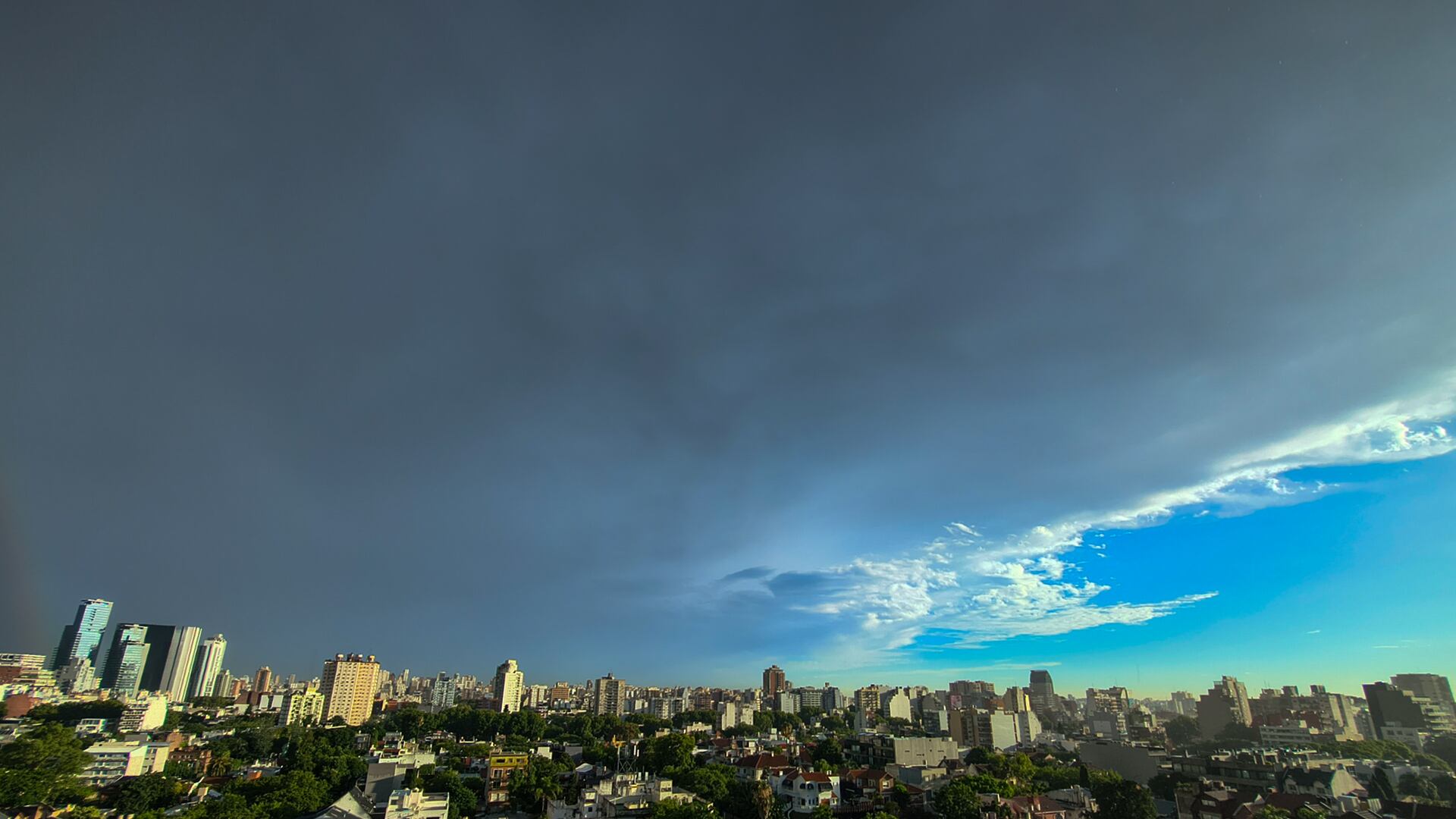 Tras la tormenta, llega el alivo al AMBA (Adrian Escandar)