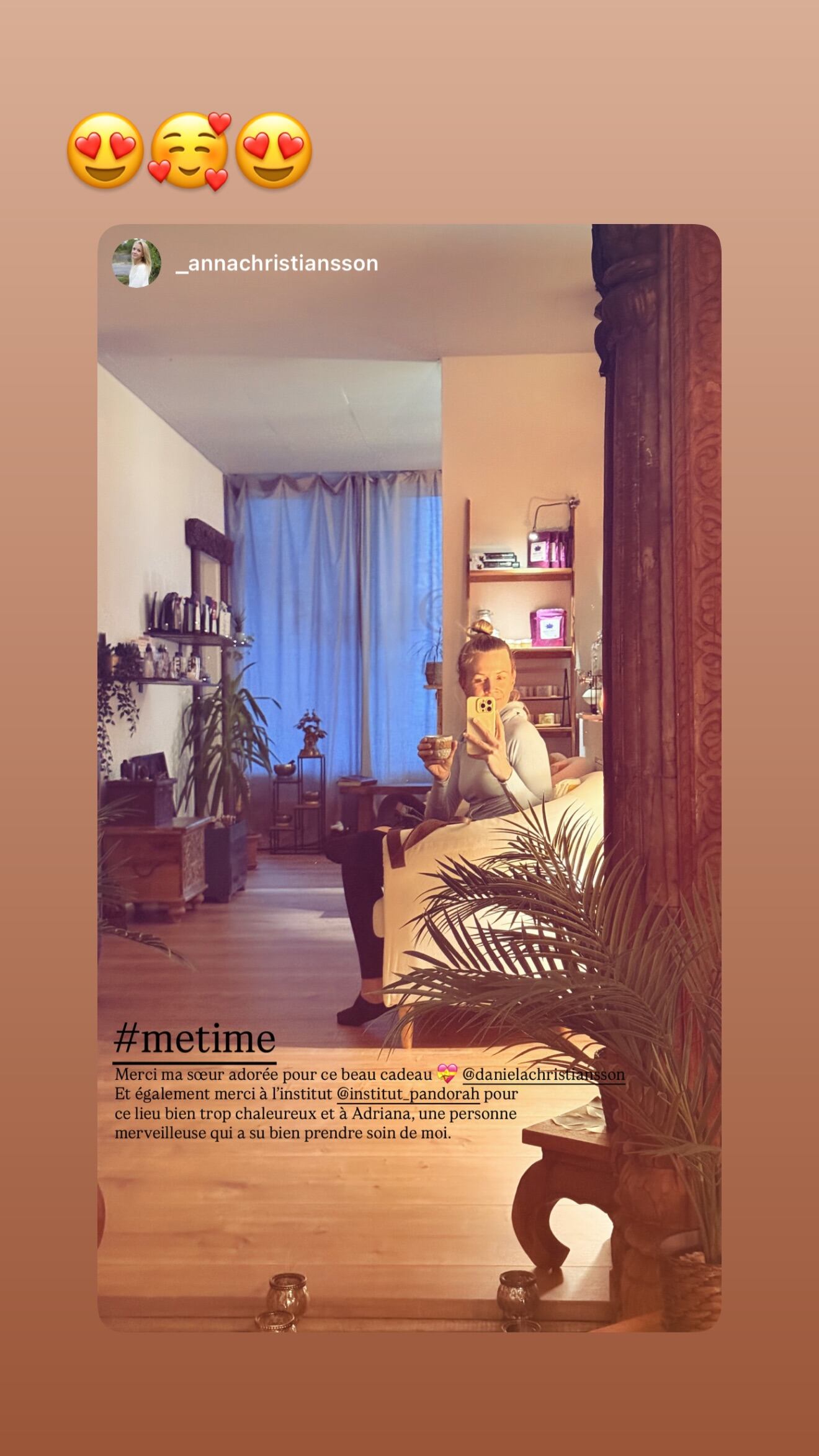 Los corazones que le dedicó Daniela Christiansson a su hermana Anna, que es nutricionista y la acompaña mientras Maxi López está en Argentina