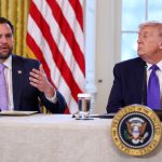 Trump solo consideraría una acción militar de Estados Unidos en Irán si produce un golpe rápido y decisivo contra el régimen