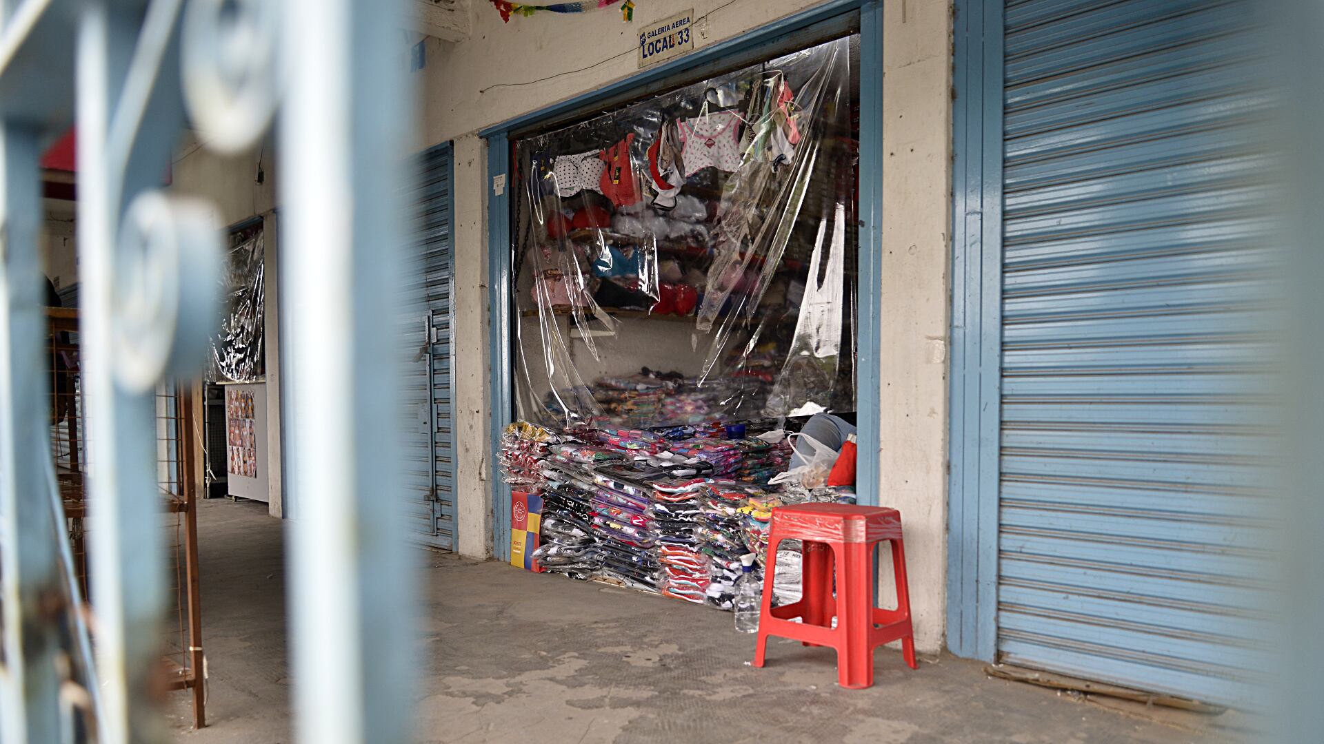 La denuncia es por haberse aprovechado de una situación de crisis laboral para engañar a 41 trabajadores