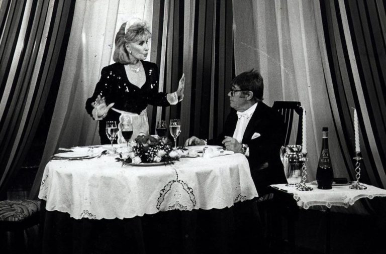 Un frac, un habano y el libreto de siempre: a 30 años de la muerte de Tato Bores, el humorista que explicó la Argentina mejor que nadie