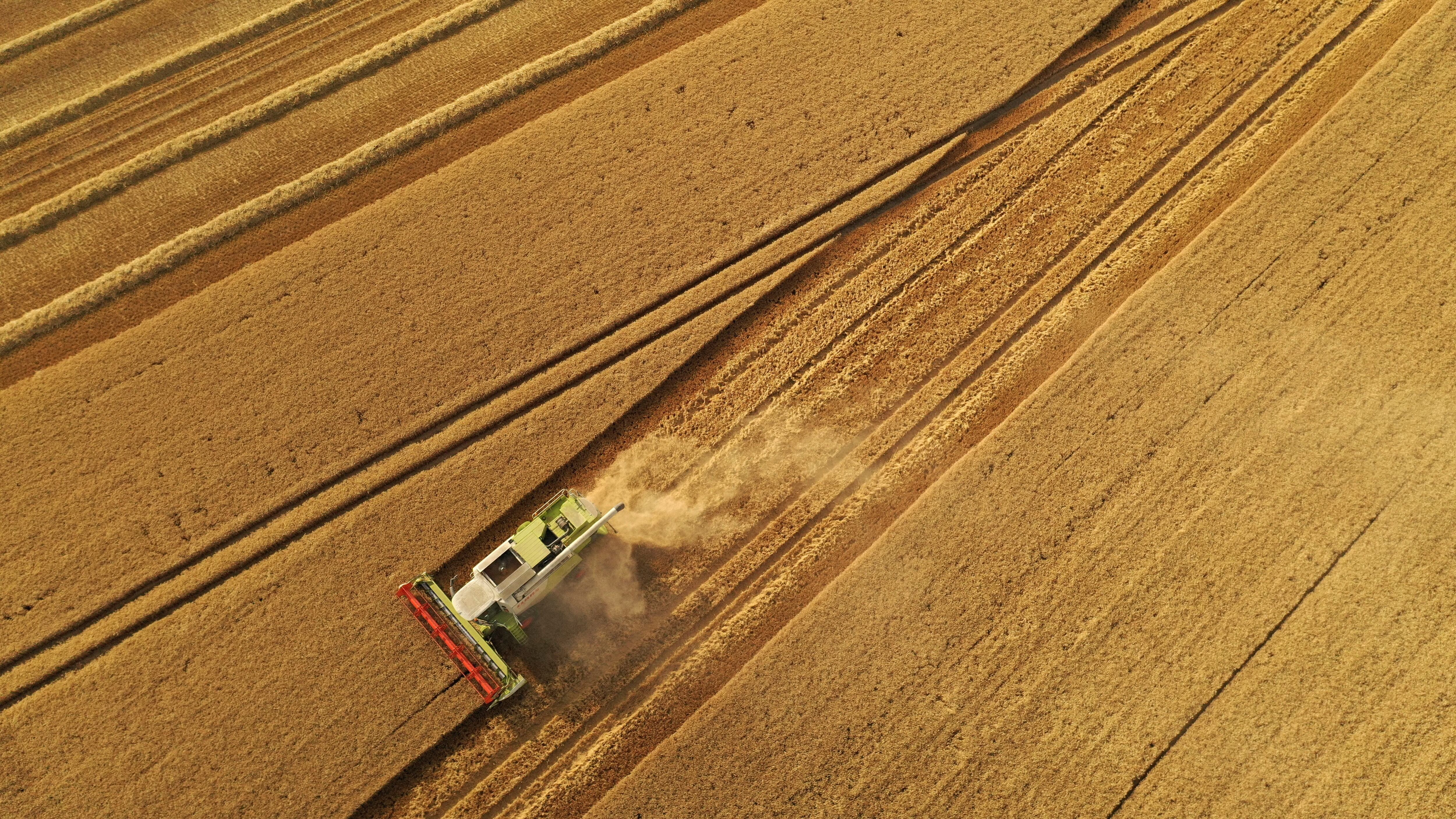 El conocimiento científico impulsa soluciones que equilibran productividad y sostenibilidad en el campo (REUTERS/Pascal Rossignol/Archivo)