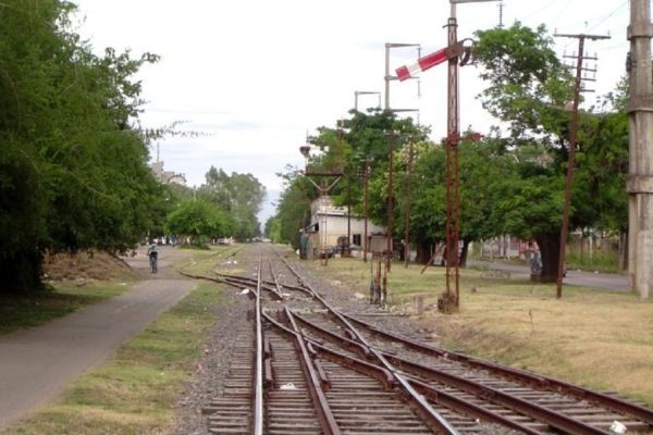 Un hombre murió tras ser atropellado por un tren sin pasajeros que viajaba de Rosario a Retiro