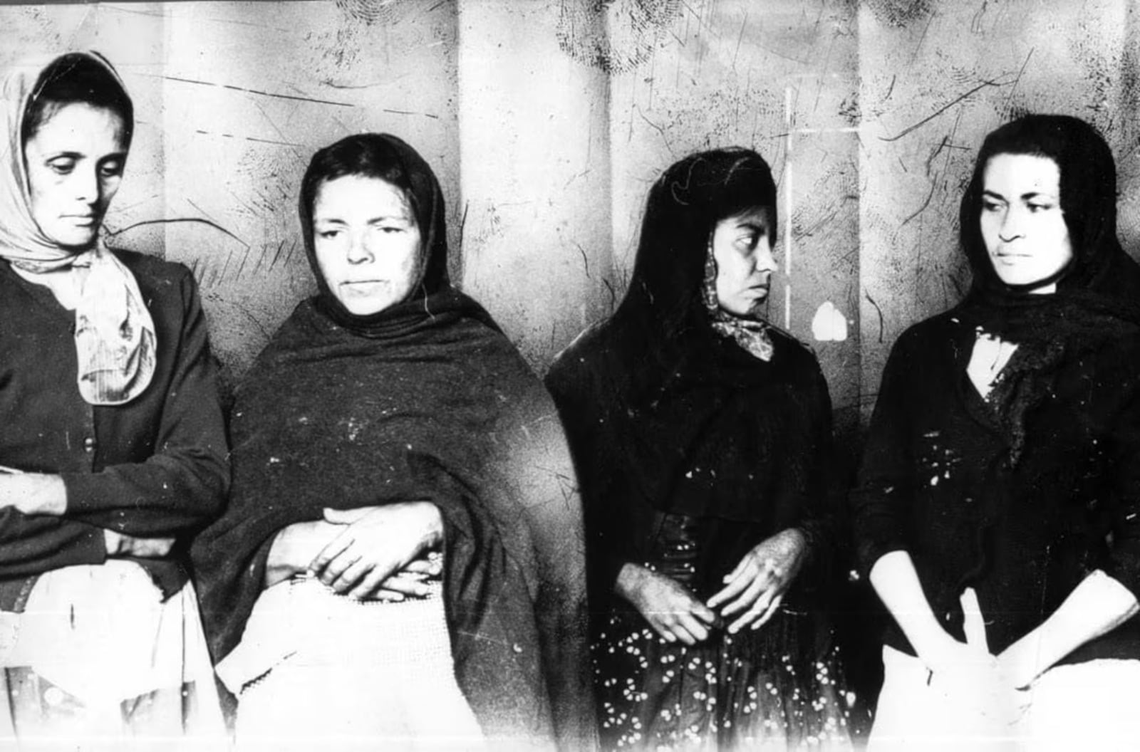 Las Poquianchis construyeron el mayor reino criminal femenino de México, con una red de explotación y muerte en varios estados (Wikimedia Commons)