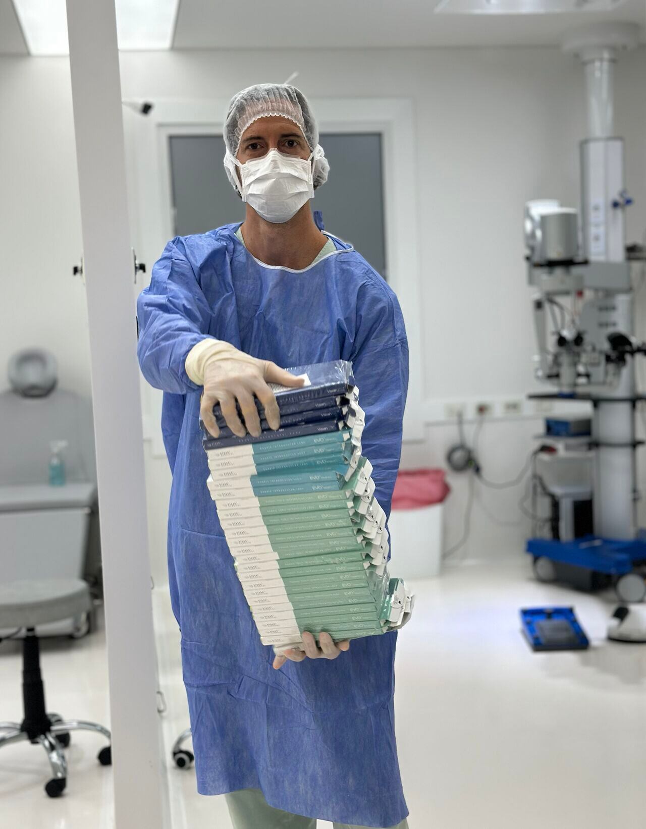 El Instituto Zaldívar mantiene dos sedes, una en Mendoza y otra en Buenos Aires, ampliando el acceso a la atención oftalmológica de alta complejidad y garantizando la llegada a pacientes de distintos puntos del país