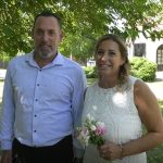 Una pareja decidió casarse este martes 13 y se cortó la luz: la divertida reacción de los novios