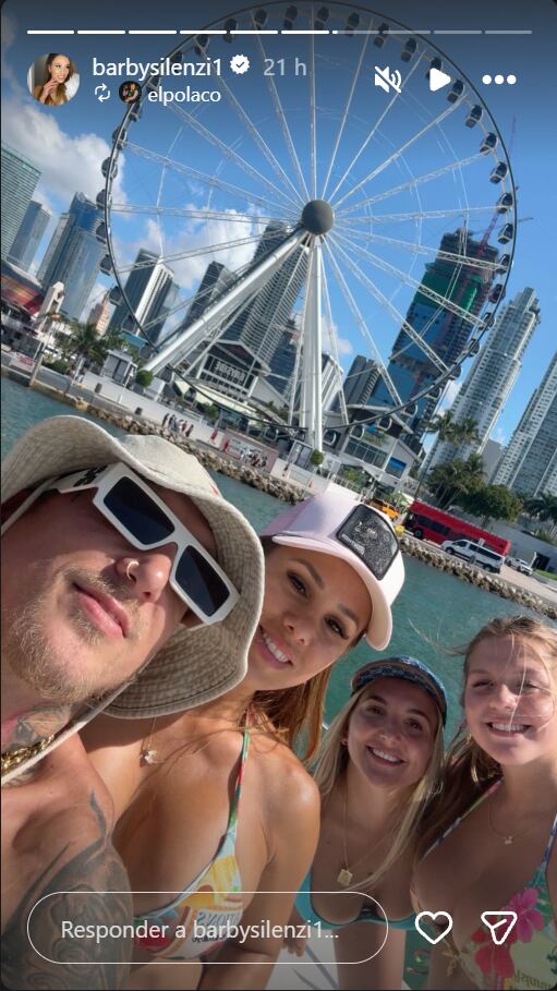 Vacaciones familiares a puro sol: El Polaco, Barby Silenzi y sus hijas a bordo de un yate en Miami