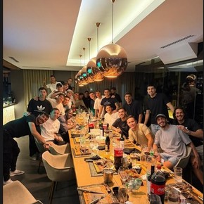 video-la-locura-por-leandro-paredes-en-la-costa-argentina-2 Video: la locura por Leandro Paredes en la costa argentina