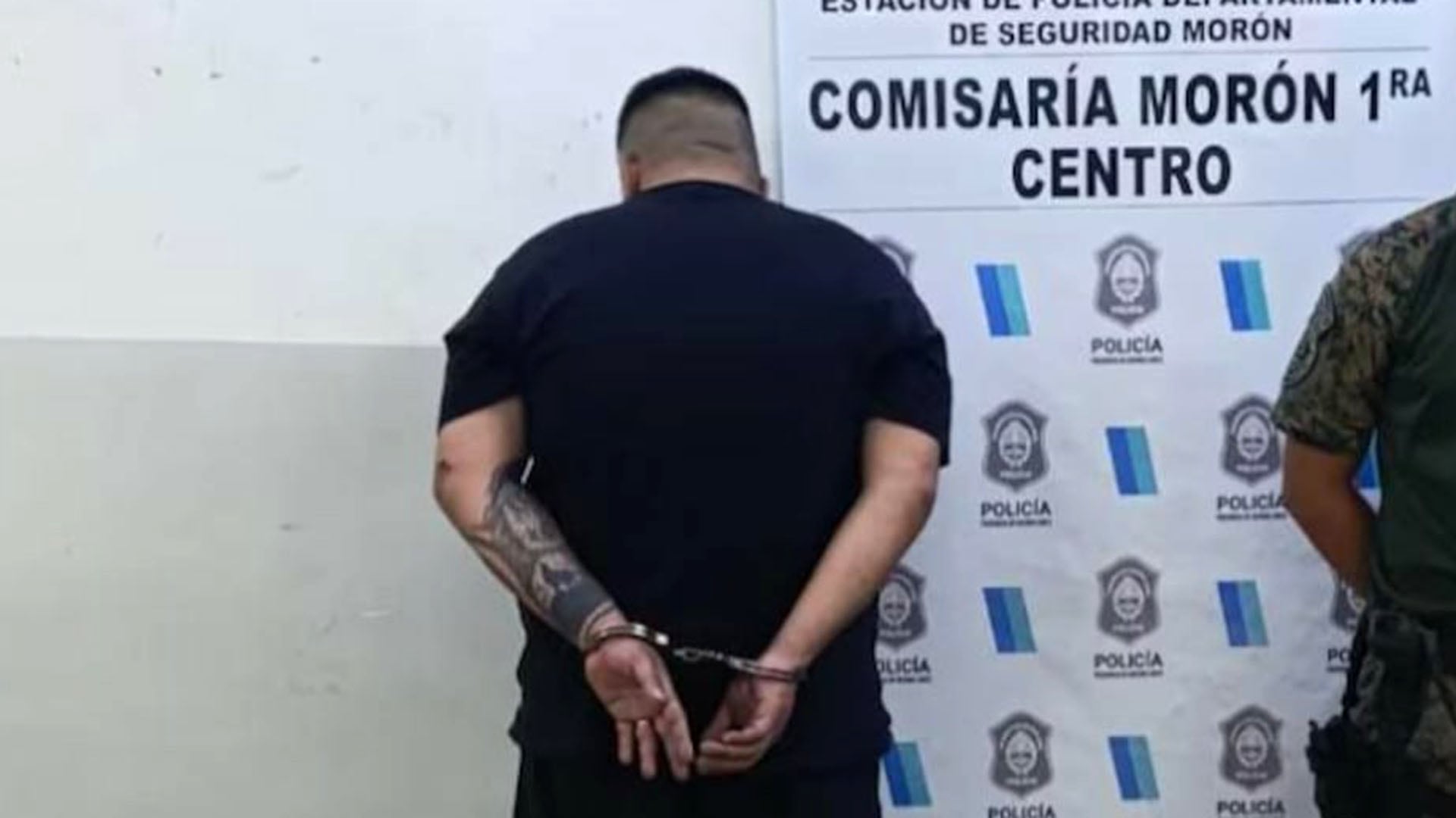 Vio un robo, ayudó a la Policía a atrapar al ladrón pero se quedó con un botín de 30 millones: se compró una camioneta