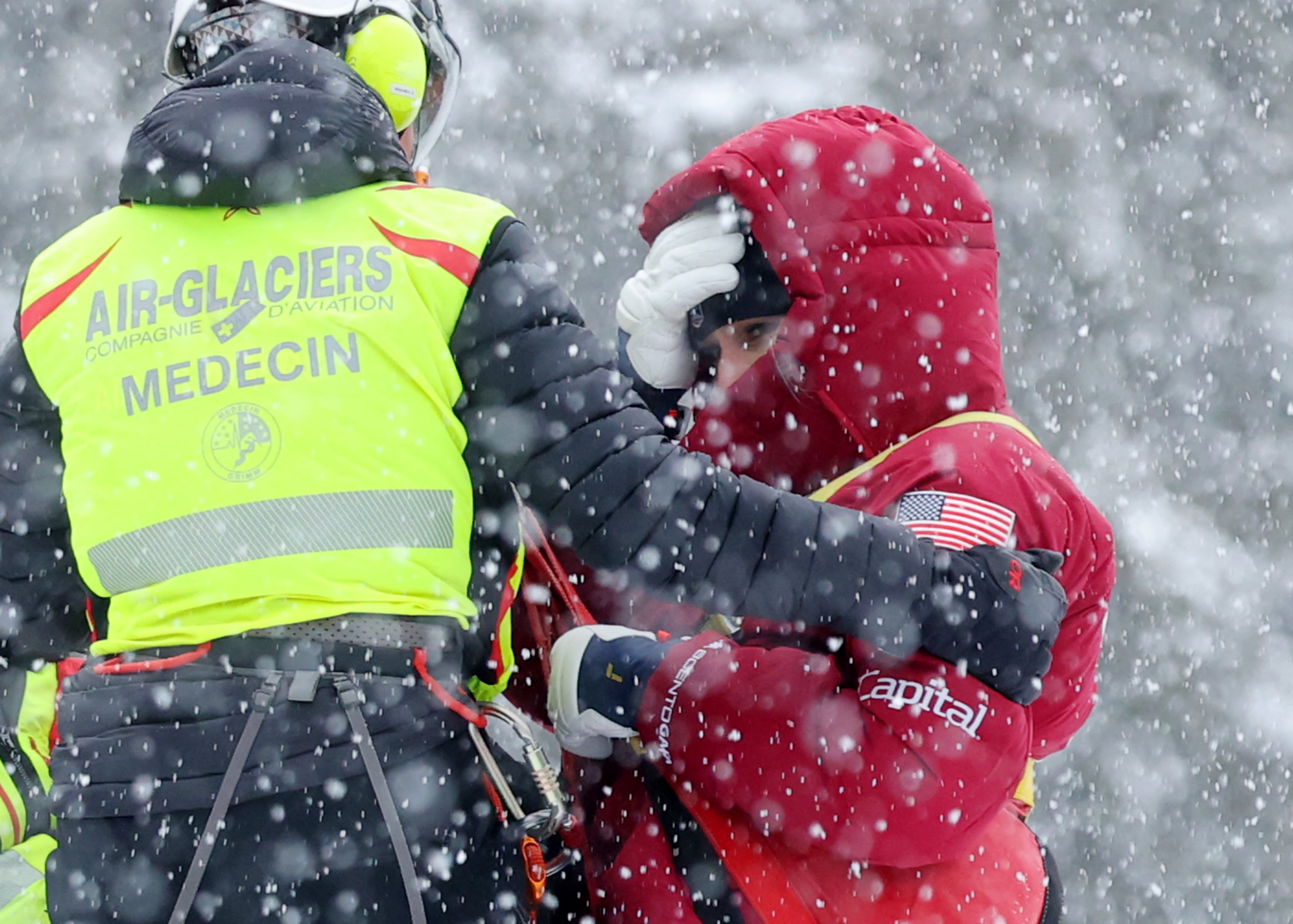 El incidente encendió las alarmas por la participación de la estrella en los Juegos Olímpicos de Invierno (REUTERS/Denis Balibouse)