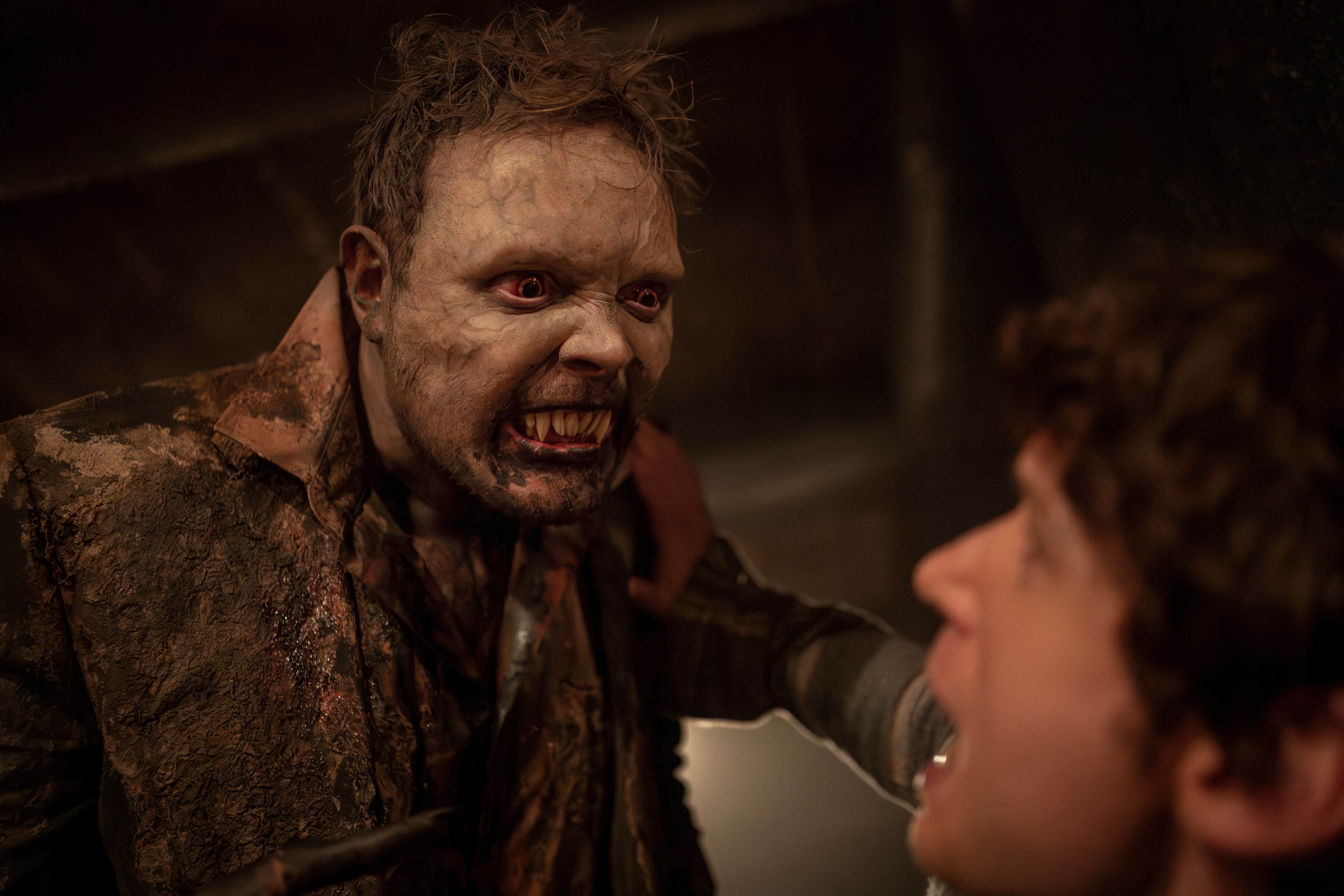 La serie, compuesta por seis episodios, explora el equilibrio entre humanos y criaturas sobrenaturales en un Londres enigmático (Foto: David Gennard/AMC)