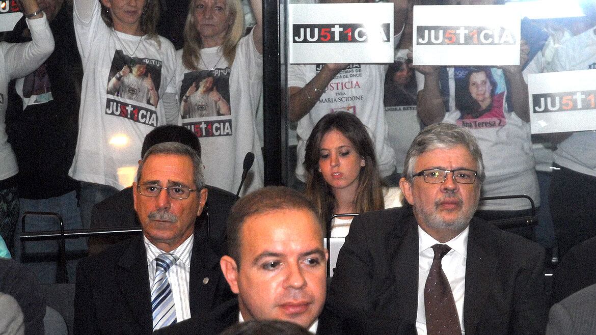 Ricardo Jaime y Juan Pablo Schiavi fueron condenados por su responsabilidad en la Tragedia de Once. Foto: Nicolás Stulberg