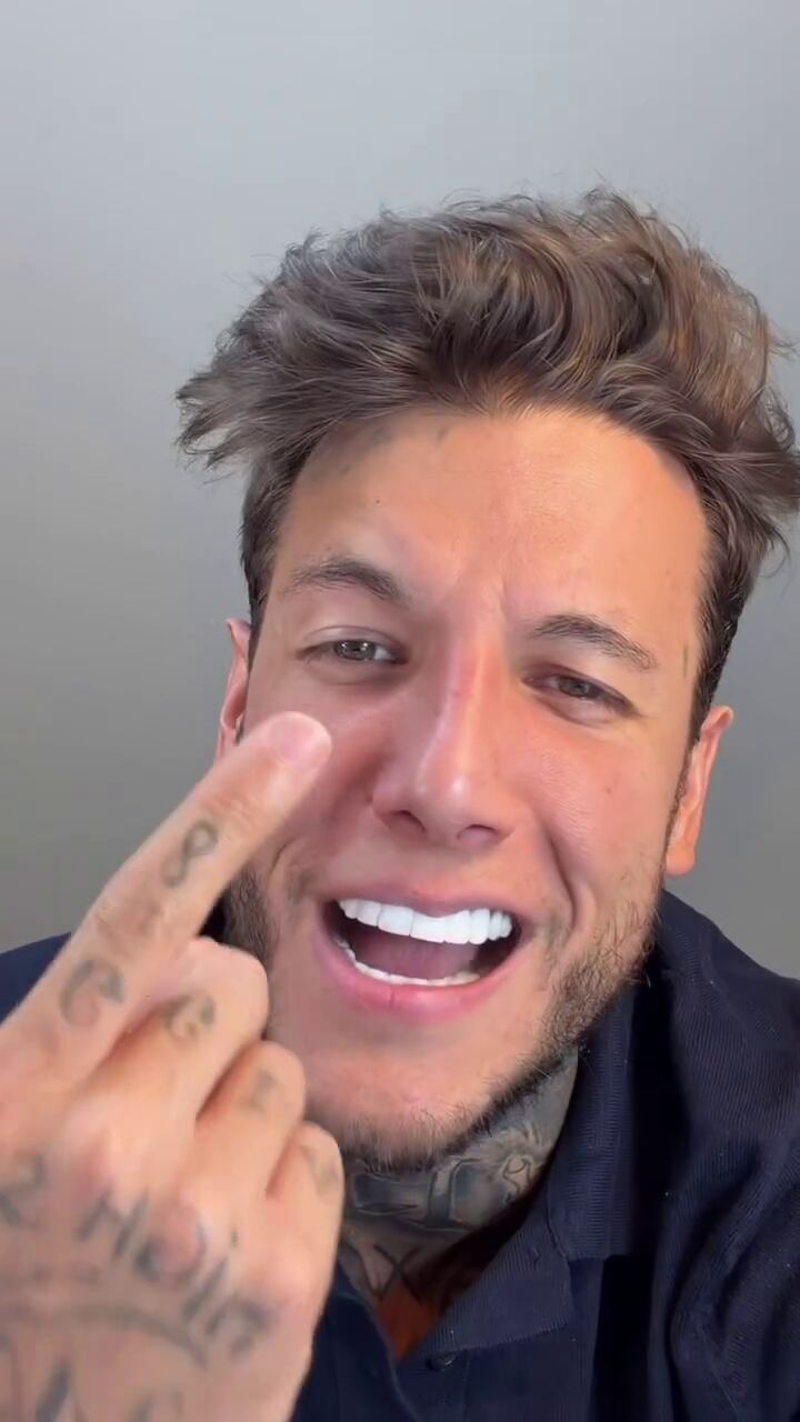 Alex Caniggia explicó en un video viral por qué rechazó participar en Gran Hermano Generación Dorada, citando una oferta económica insuficiente como principal motivo