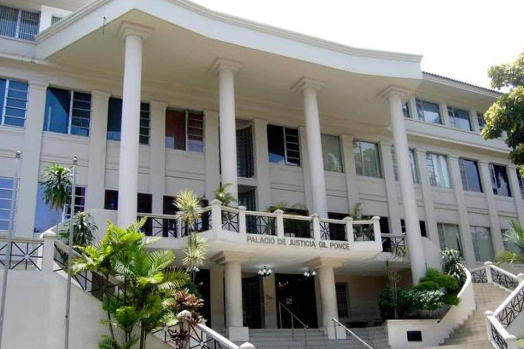 El fallo judicial declaró inconstitucional la prórroga del contrato portuario, al considerar que no cumplió con los requisitos de interés público y control estatal. Archivo