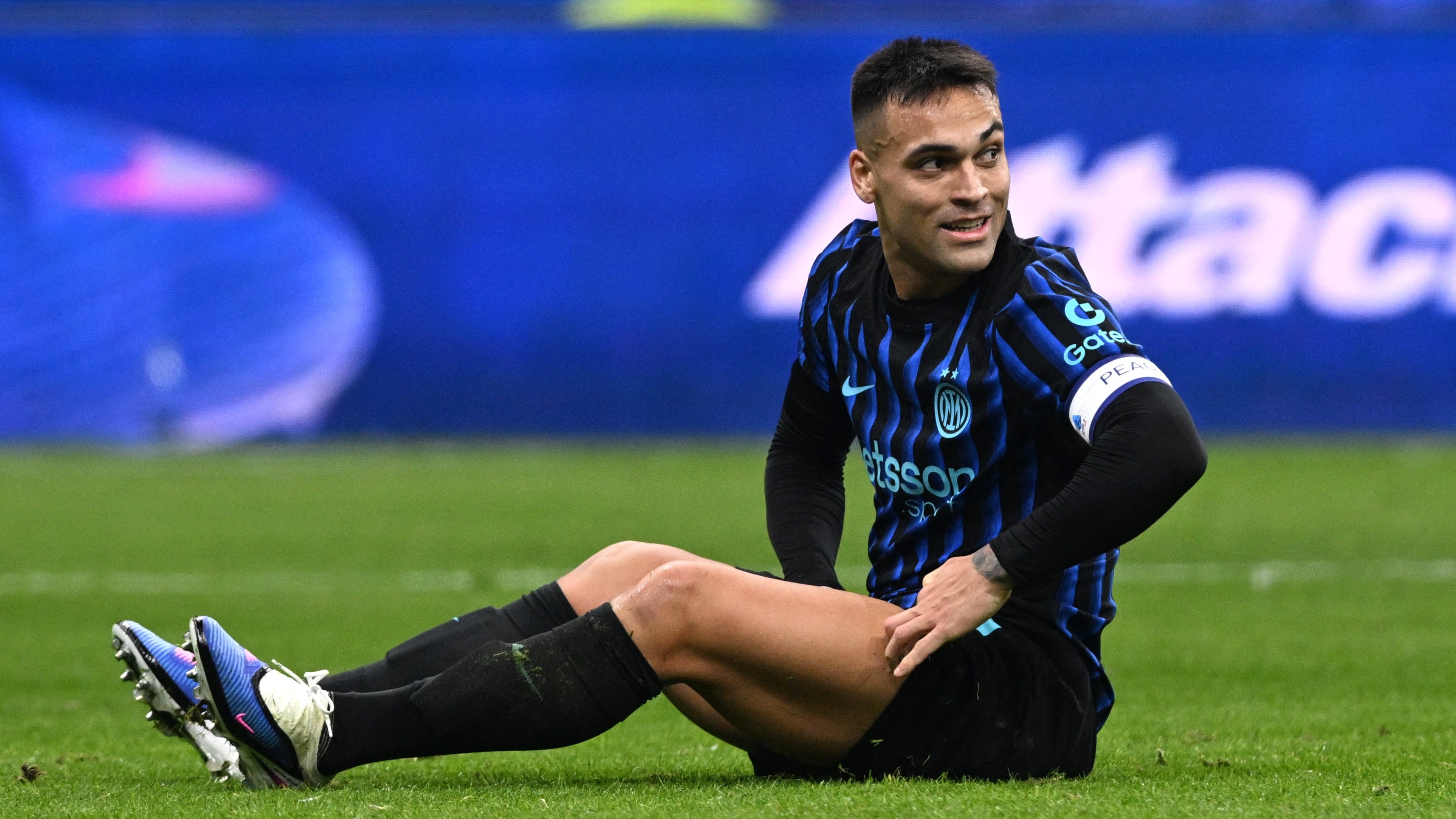 Lautaro Martínez se recupera de una distensión en el sóleo de la pierna izquierda (Foto REUTERS/Jennifer Lorenzini)