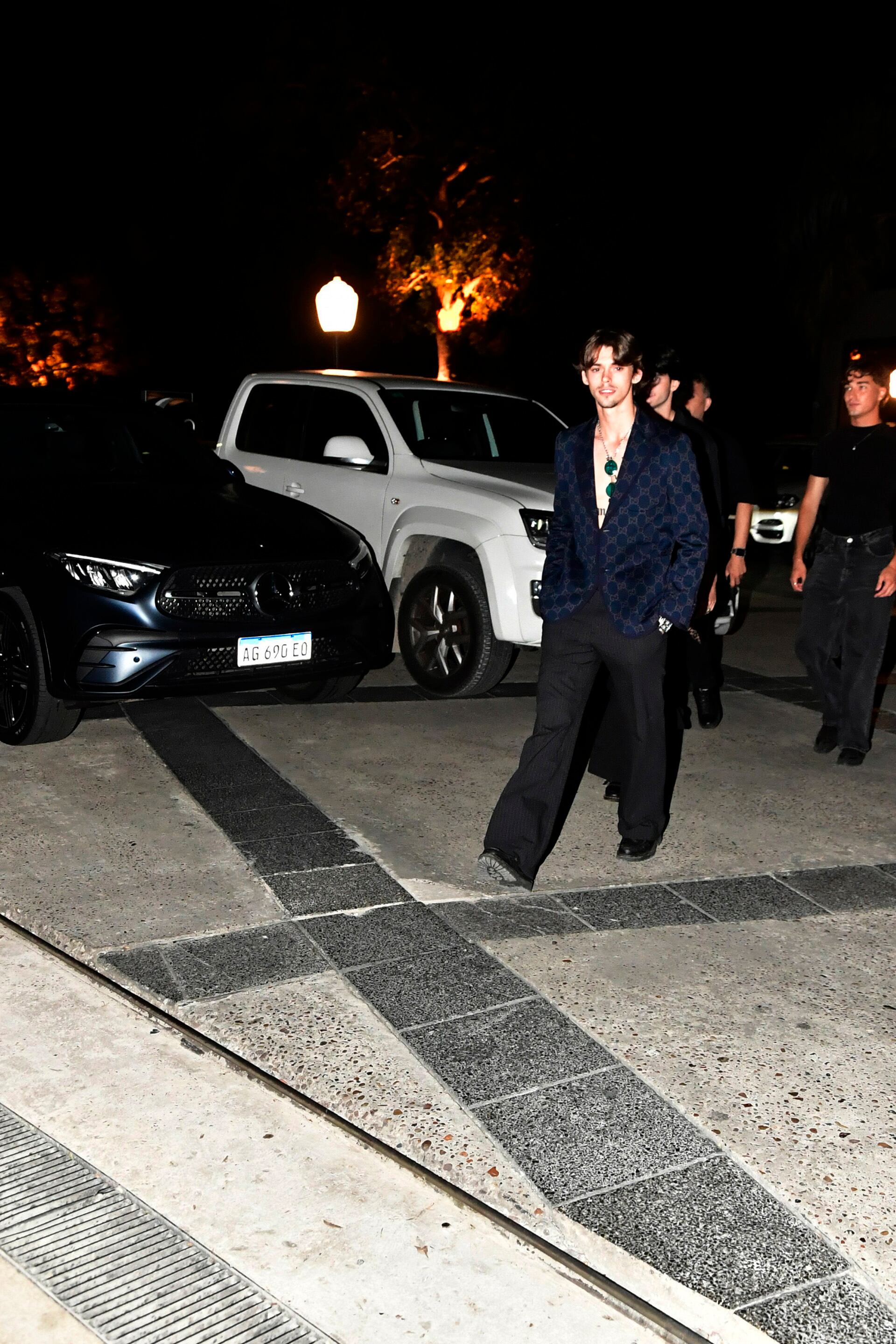 Felipe Fort llegó a Tequila rodeado de amigos