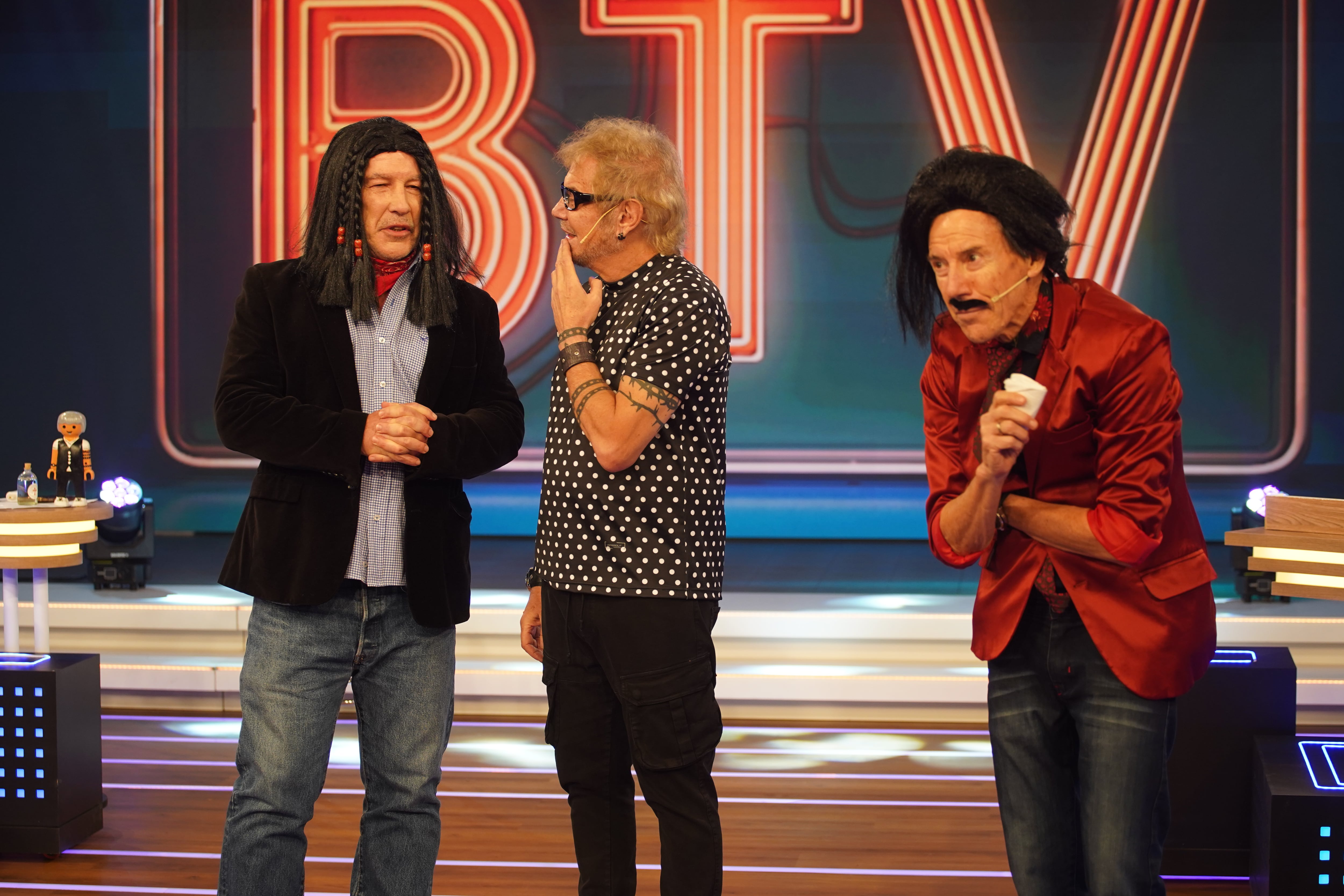 Beto Casella y los humoristas Pachu Peña y Alakrán (Prensa América TV)