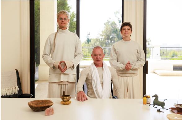 El álbum 'Free Spirits', que saldrá el 19 de marzo, está inspirado en doce desafíos personales enfrentados por los artistas durante su retiro creativo (Sony Music)