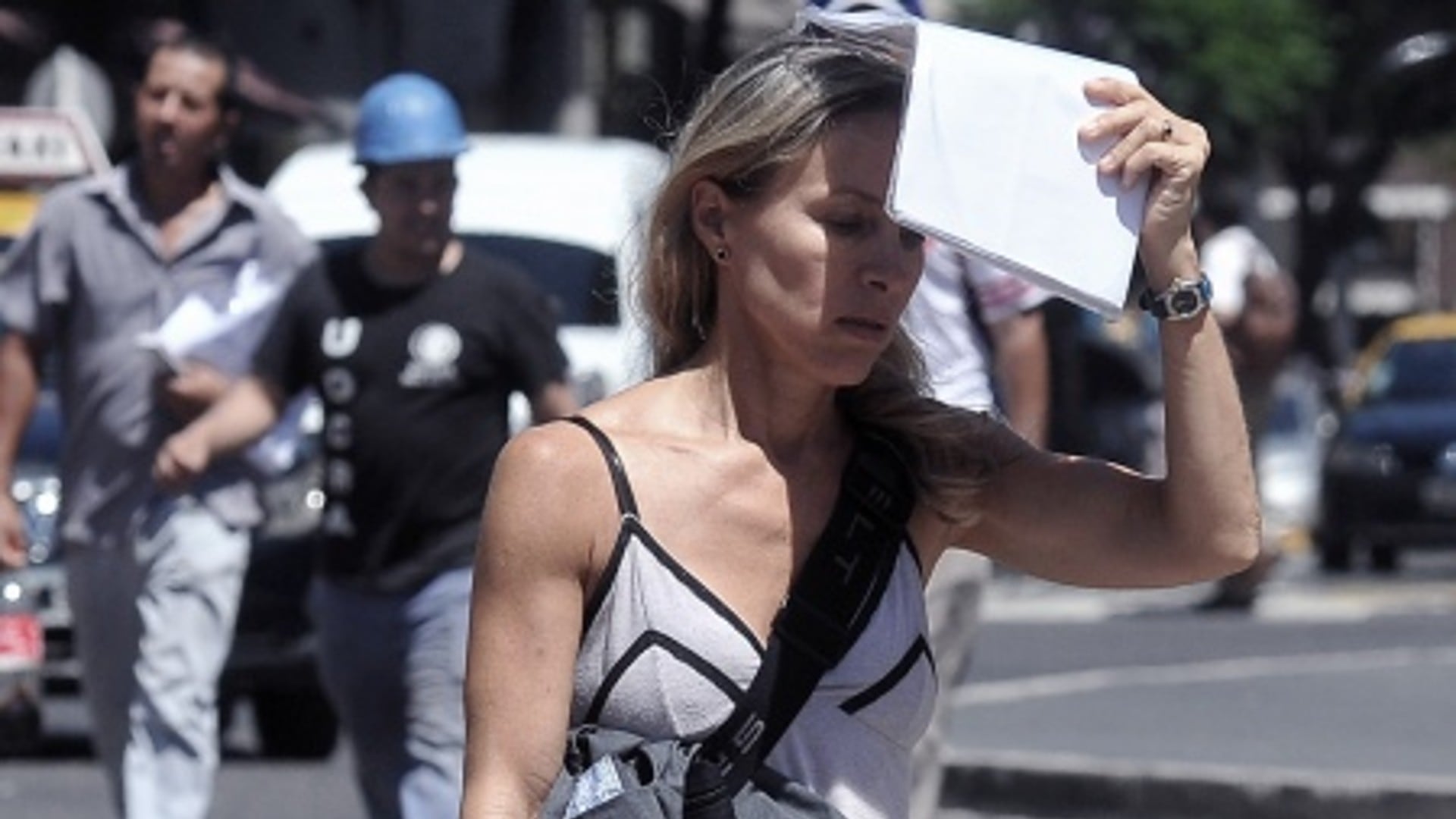 La temperatura alcanzará los 32 grados en la Ciudad de Buenos Aires (Télam)